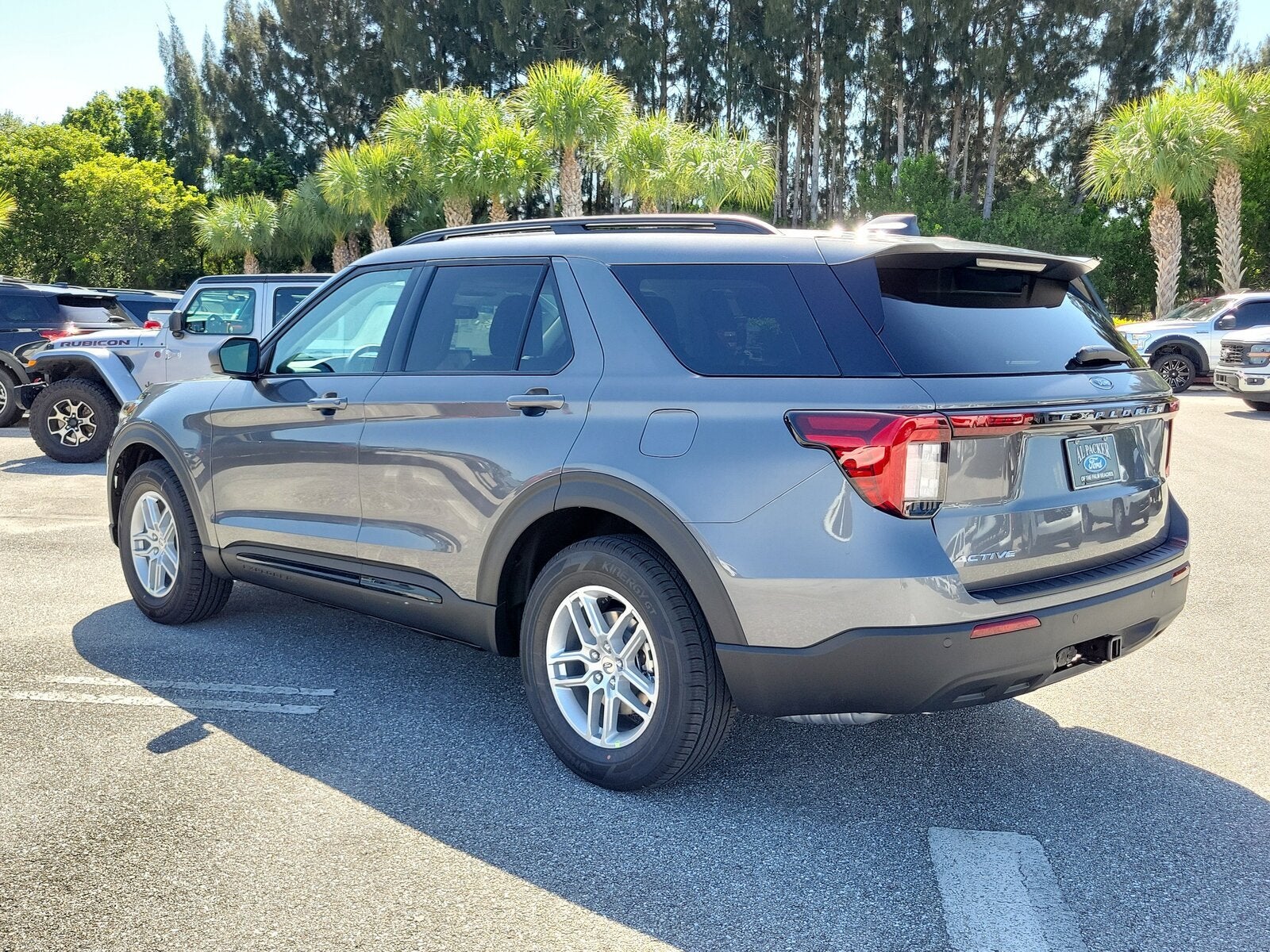 2026 Ford Explorer Active w/200A Pkg