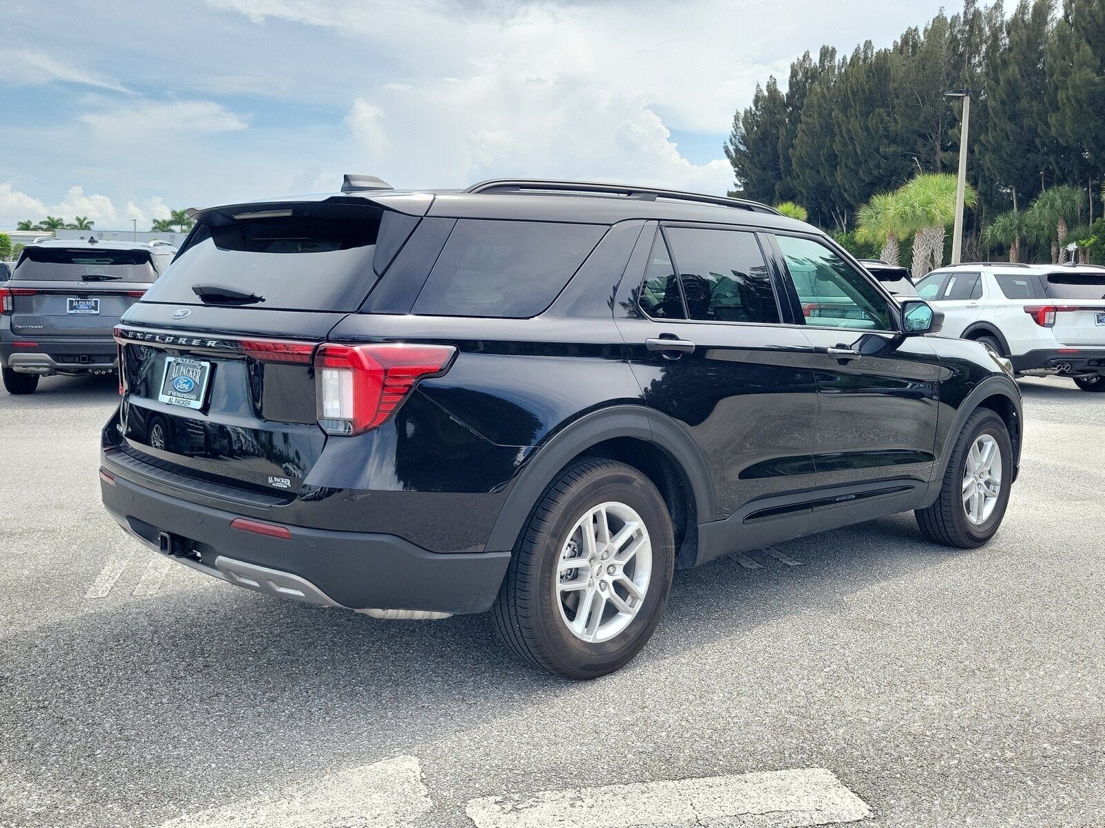 2026 Ford Explorer Active w/200A Pkg