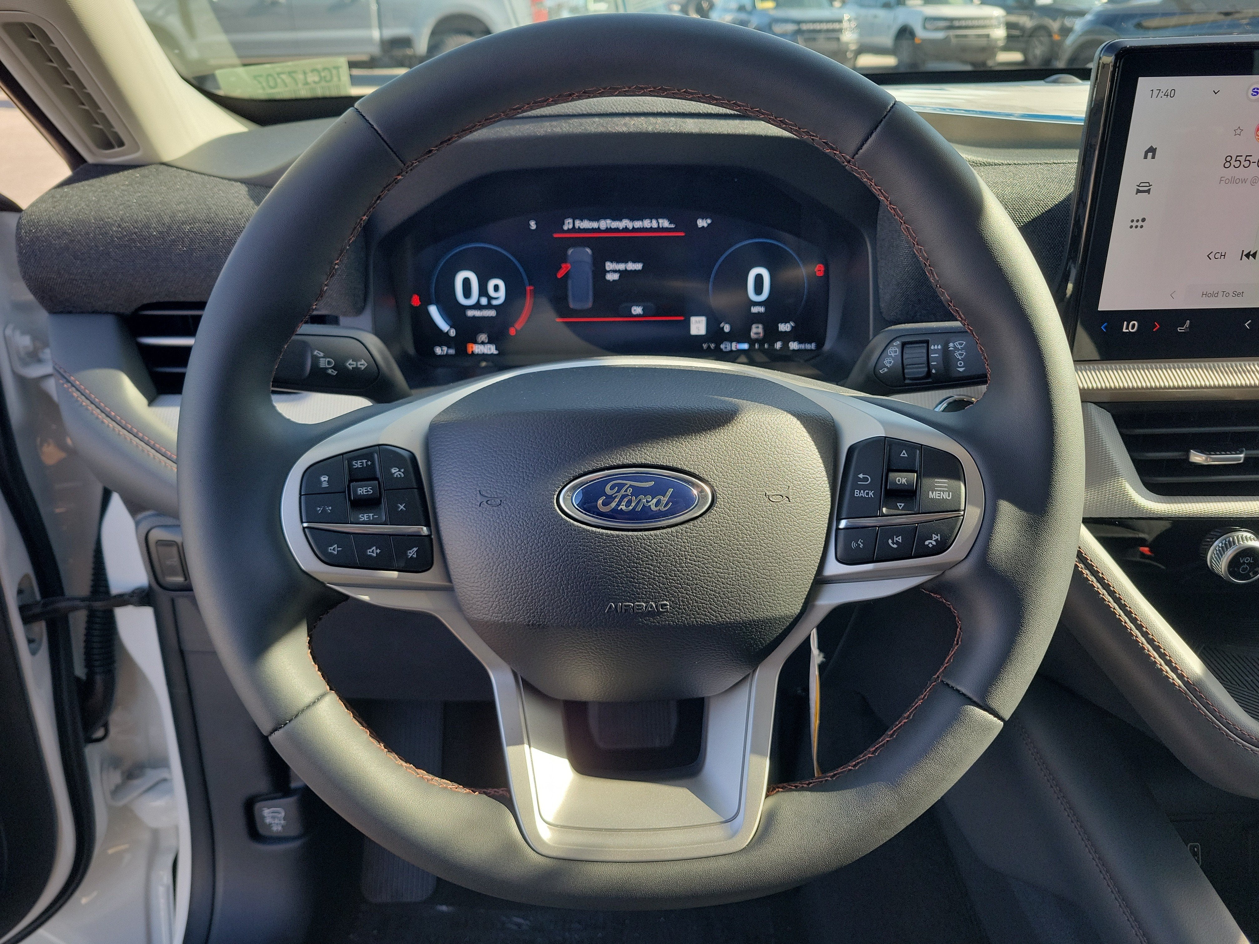 2026 Ford Explorer Active w/200A Pkg
