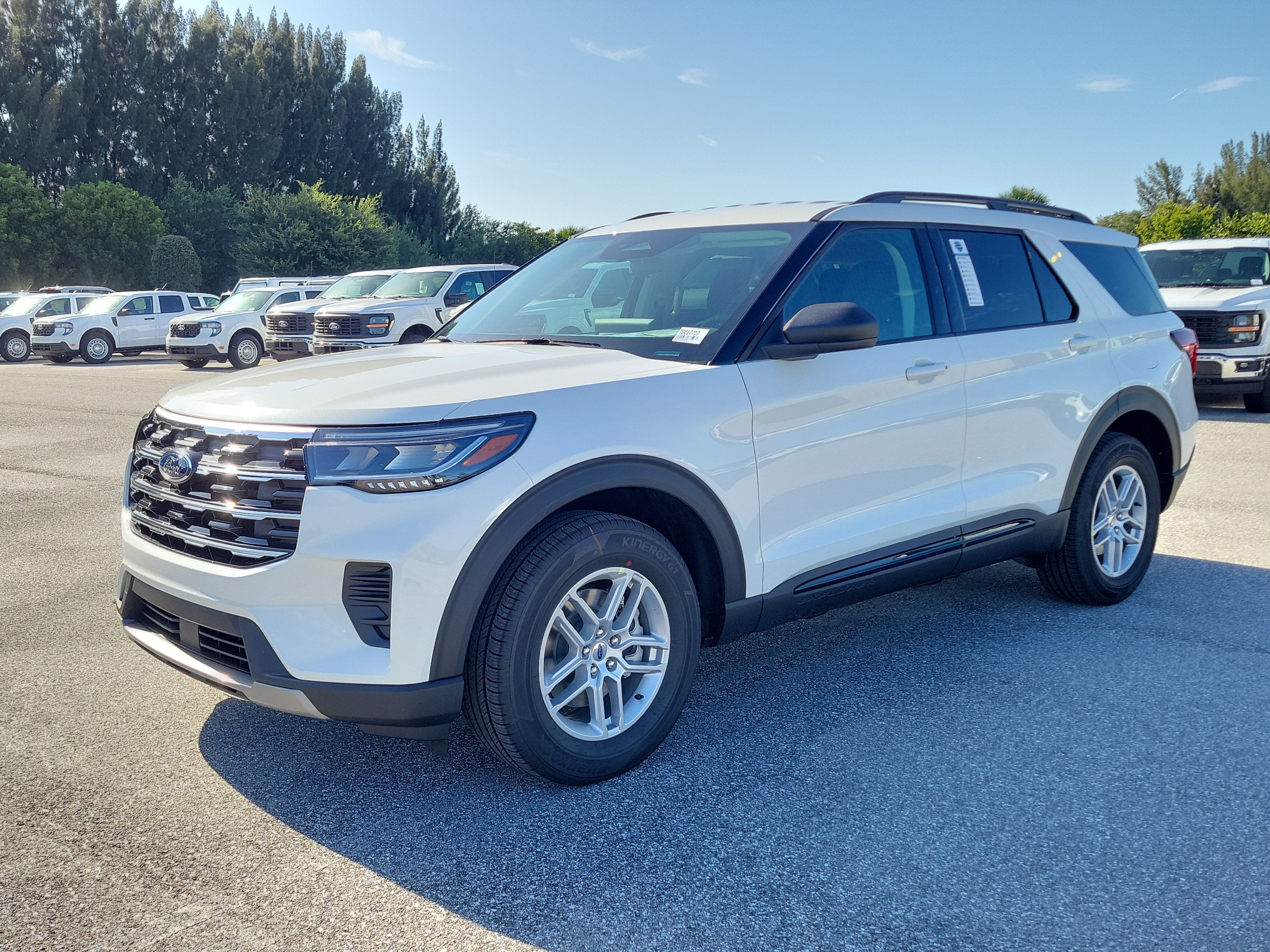 2026 Ford Explorer Active w/200A Pkg