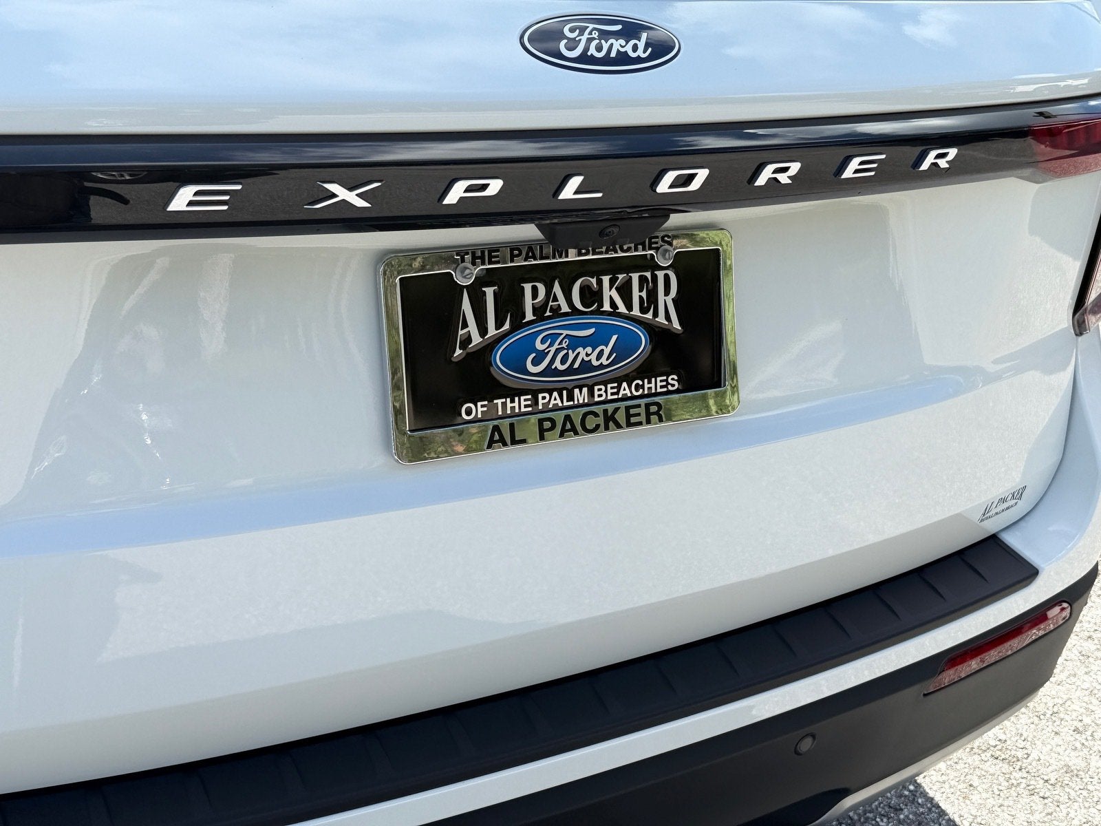 2027 Ford Explorer Active w/200A Pkg