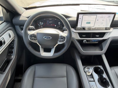 2027 Ford Explorer Active w/200A Pkg