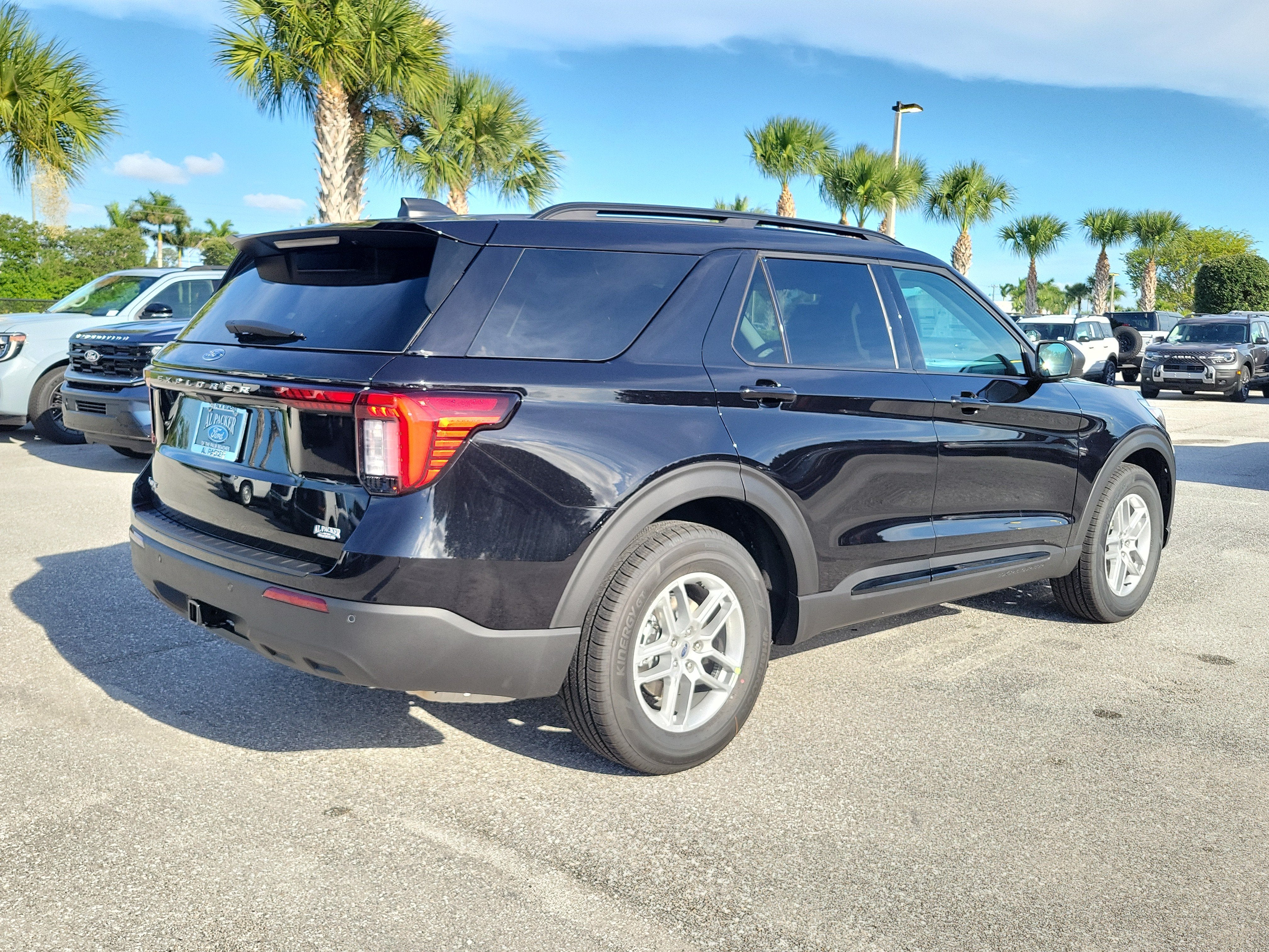 2026 Ford Explorer Active w/200A Pkg