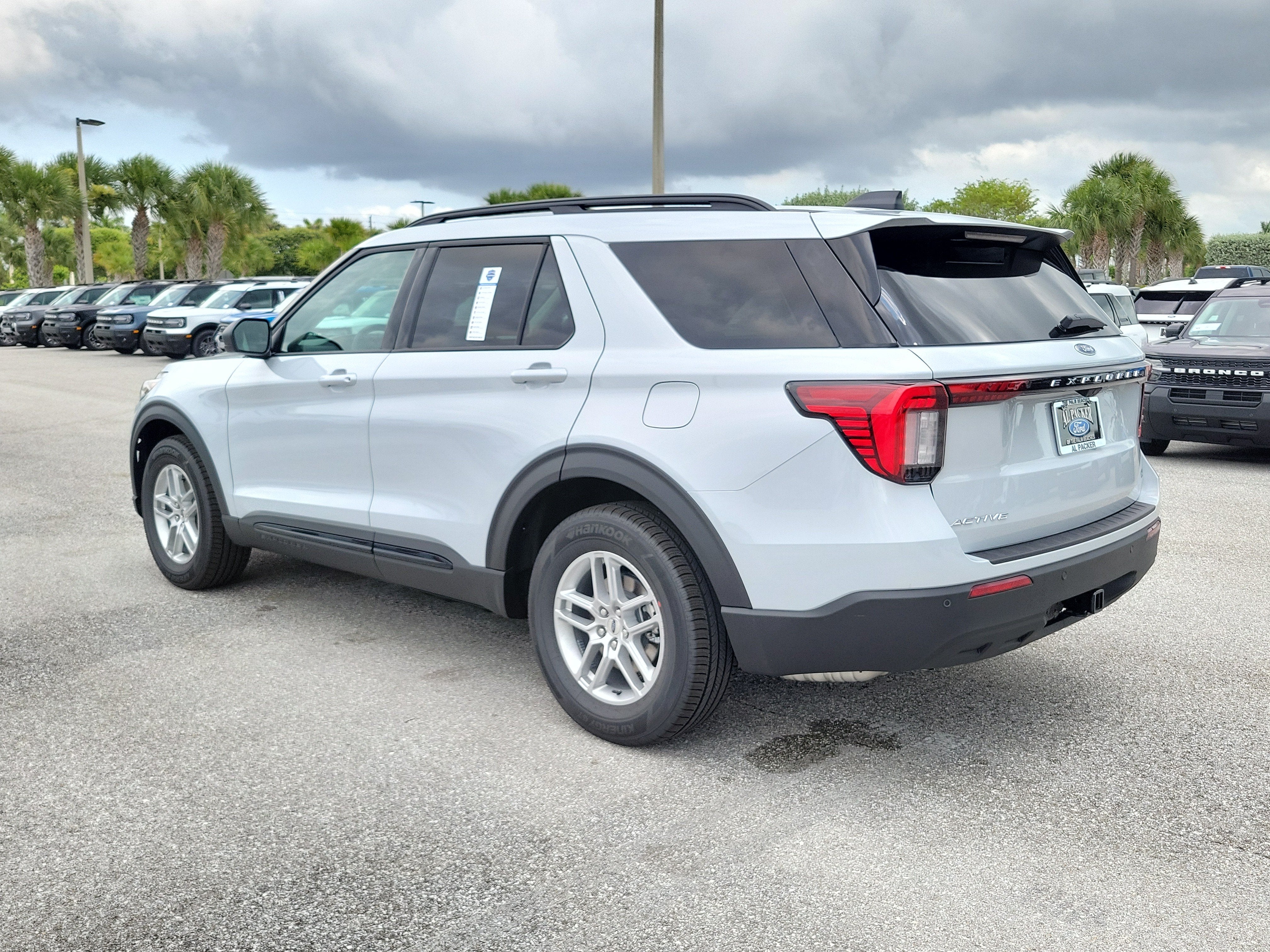 2026 Ford Explorer Active w/200A Pkg