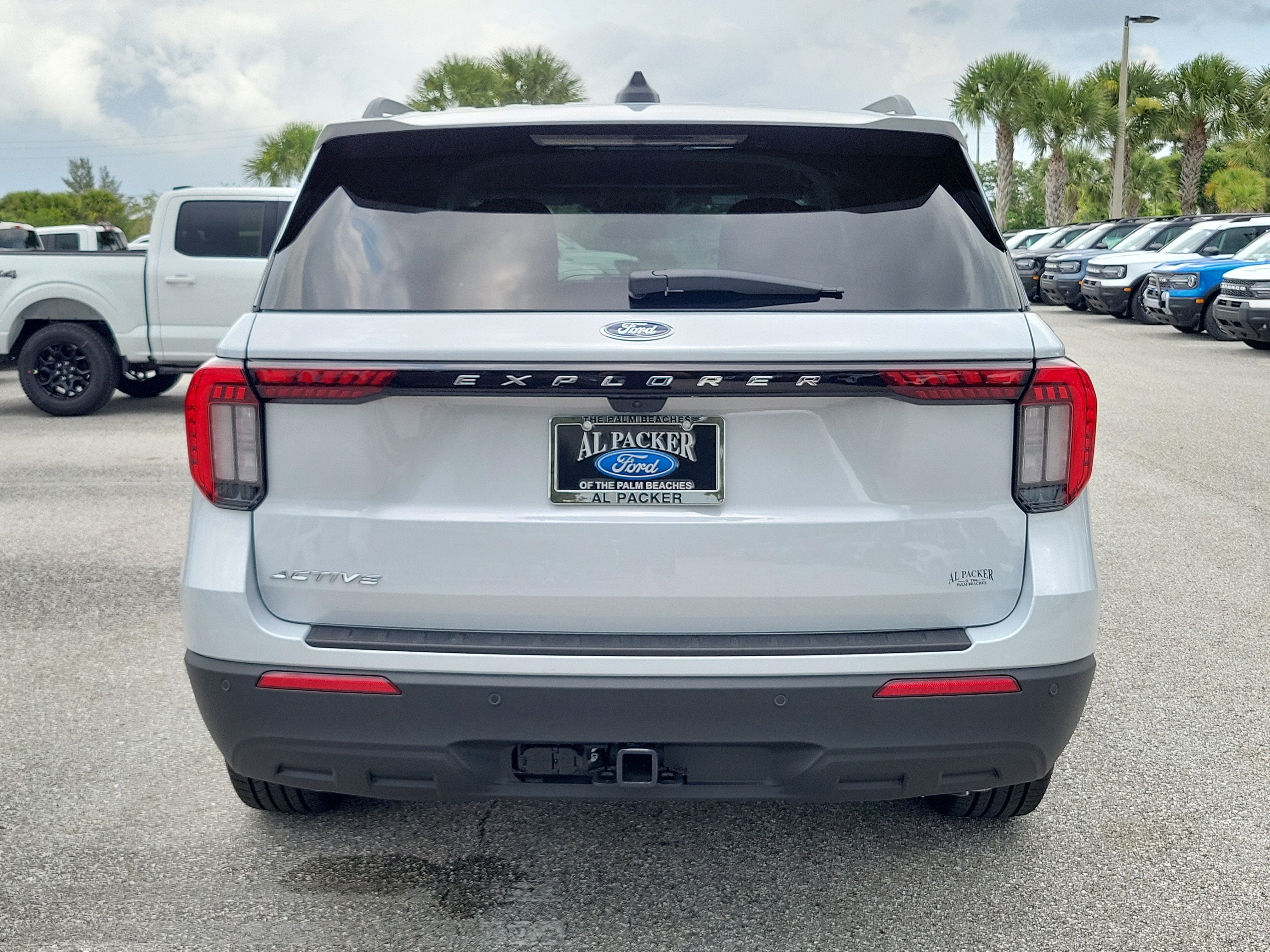 2026 Ford Explorer Active w/200A Pkg