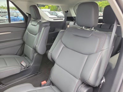 2026 Ford Explorer XLT