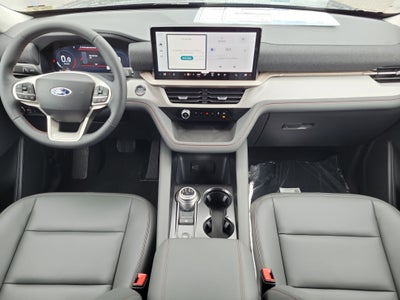 2026 Ford Explorer XLT