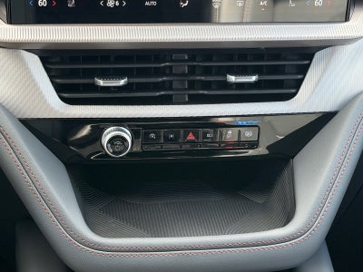 2027 Ford Explorer Active w/200A Pkg
