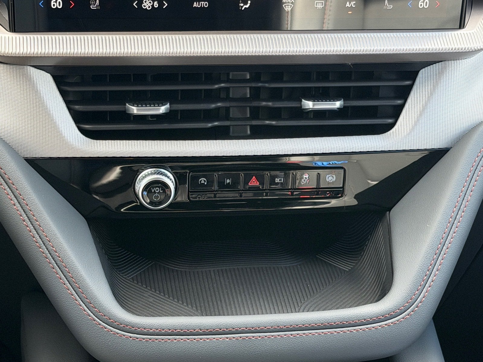 2027 Ford Explorer Active w/200A Pkg