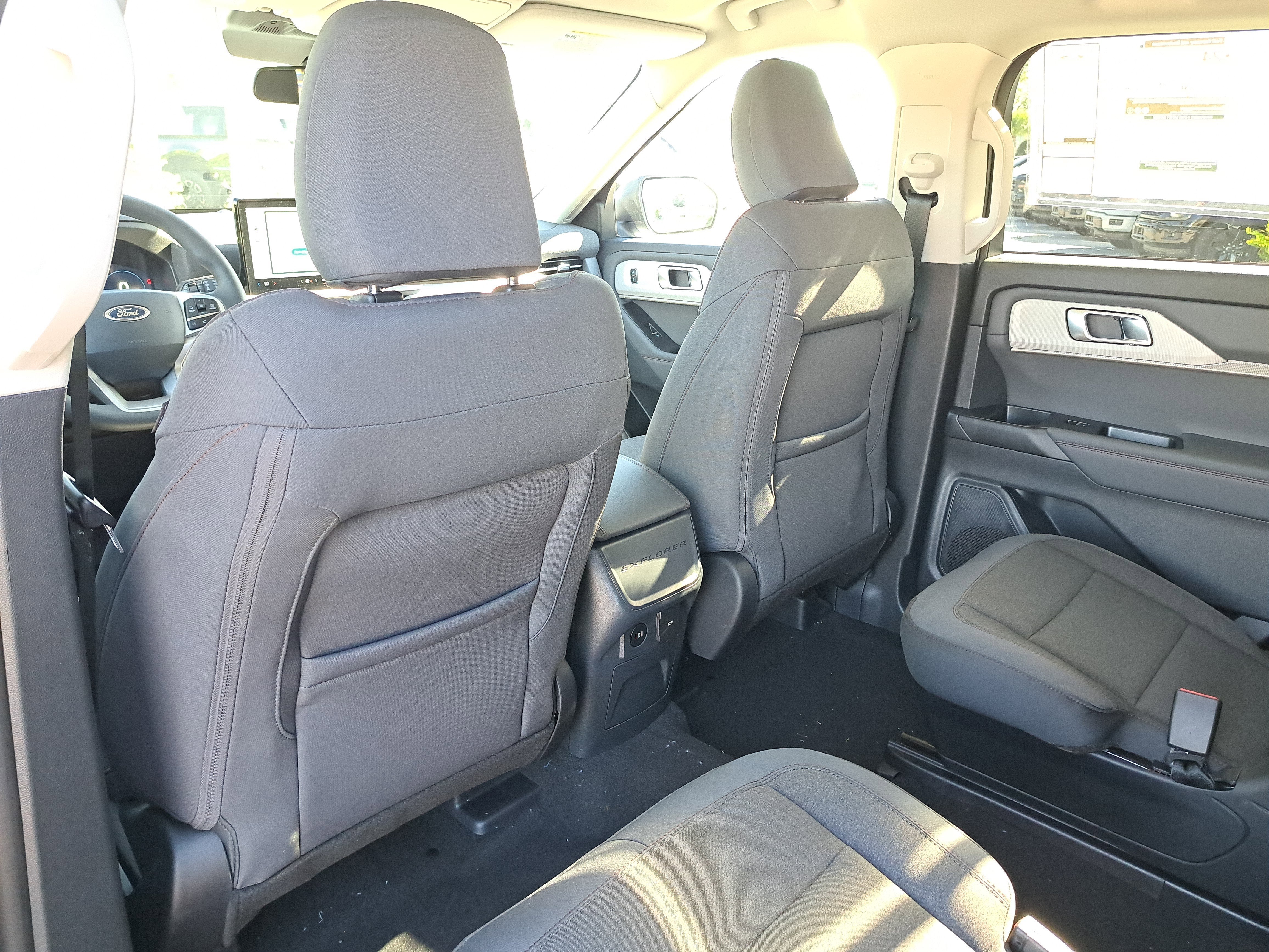 2026 Ford Explorer Active w/100A Pkg