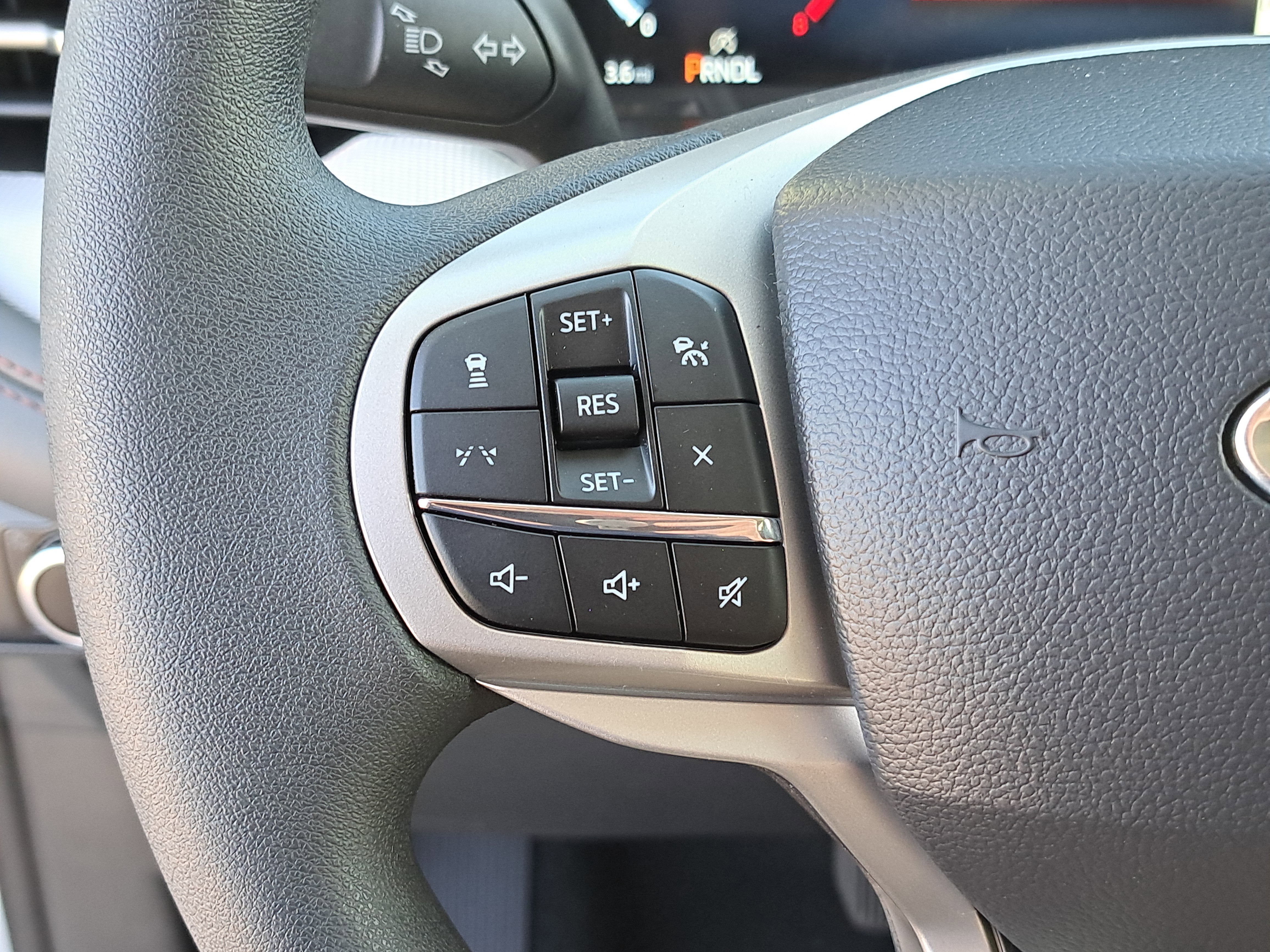 2026 Ford Explorer Active w/100A Pkg