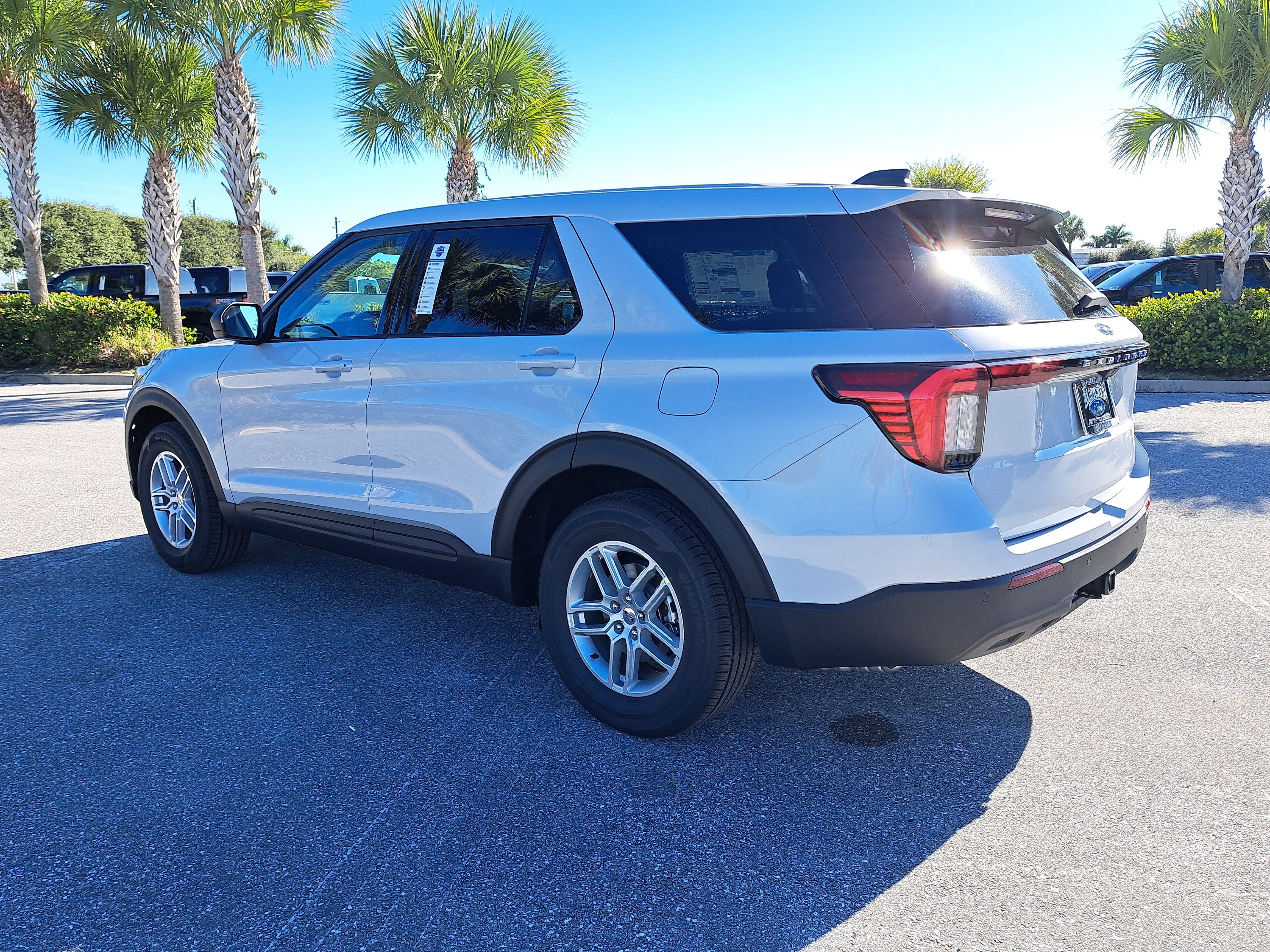2026 Ford Explorer Active w/100A Pkg