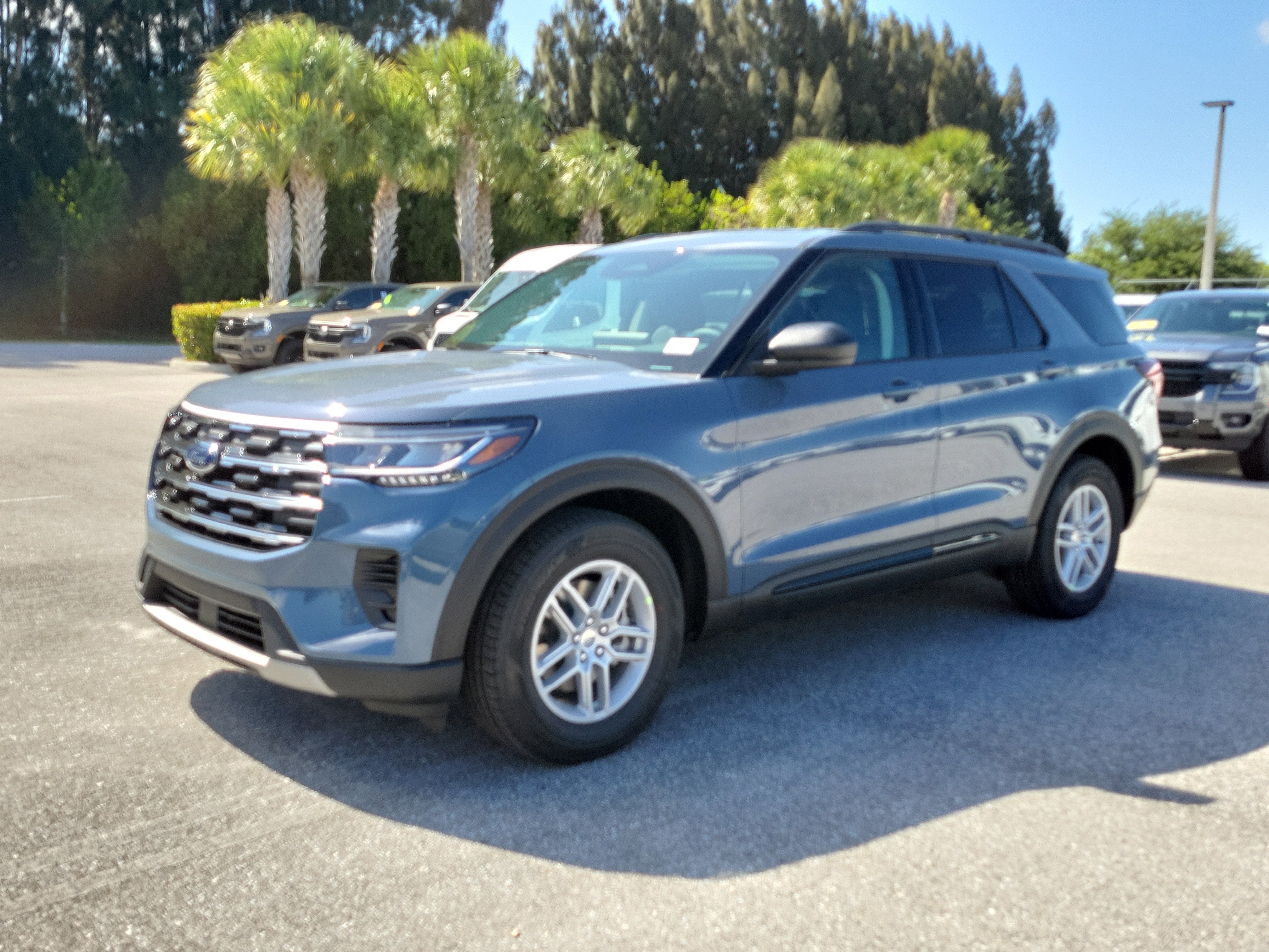 2026 Ford Explorer Active w/200A Pkg