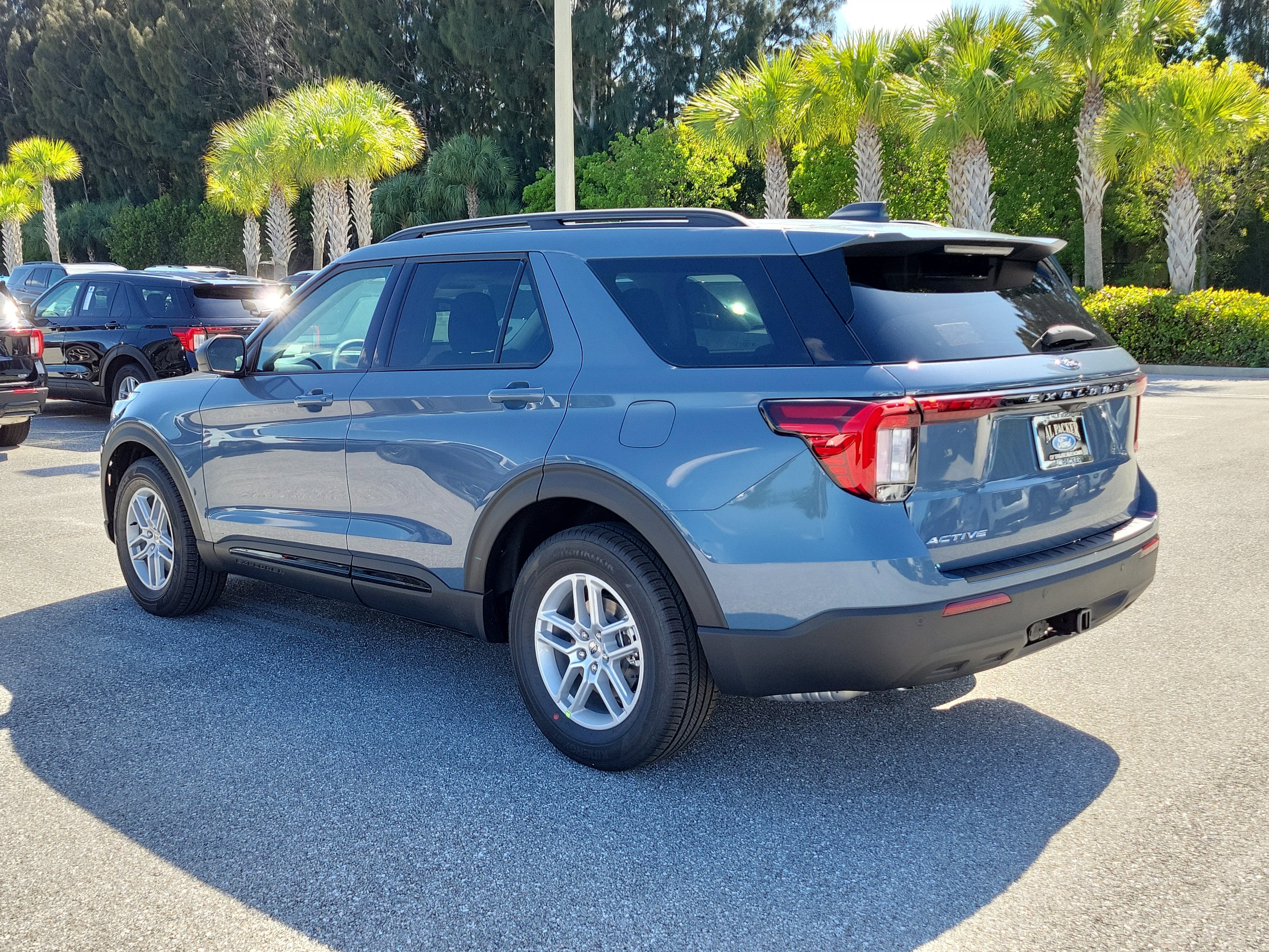 2026 Ford Explorer Active w/200A Pkg