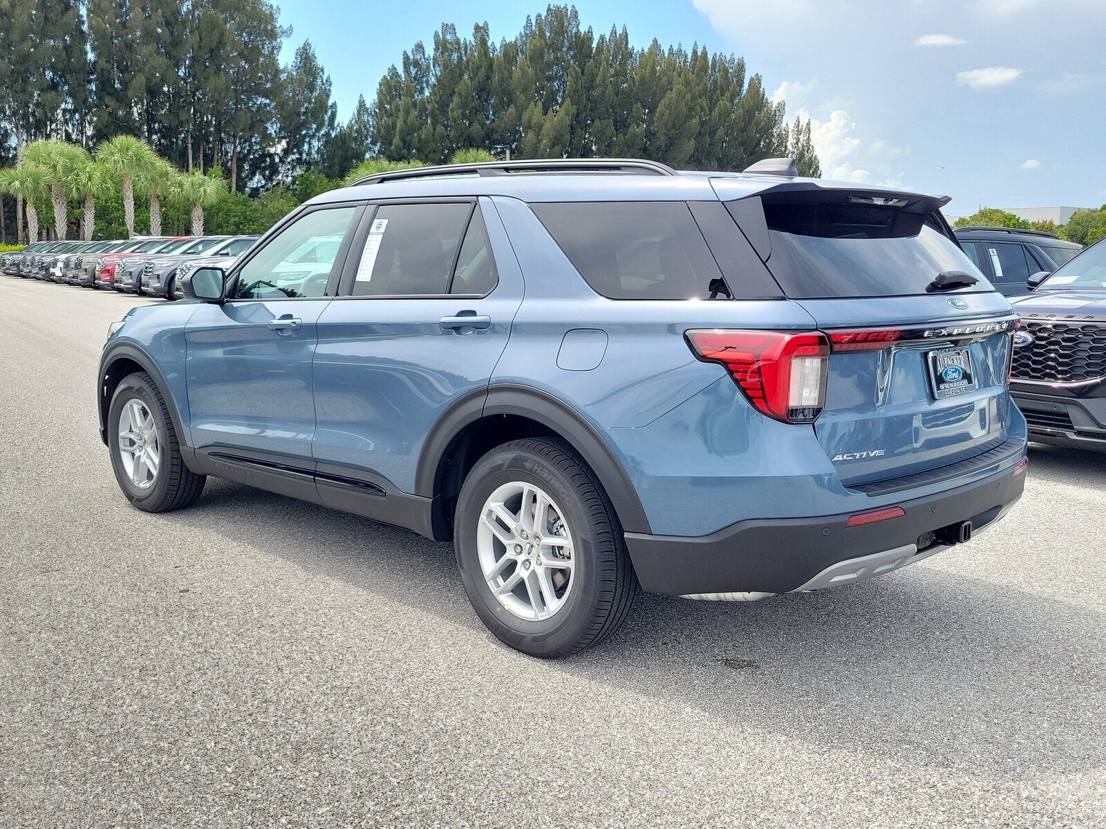 2026 Ford Explorer Active w/200A Pkg