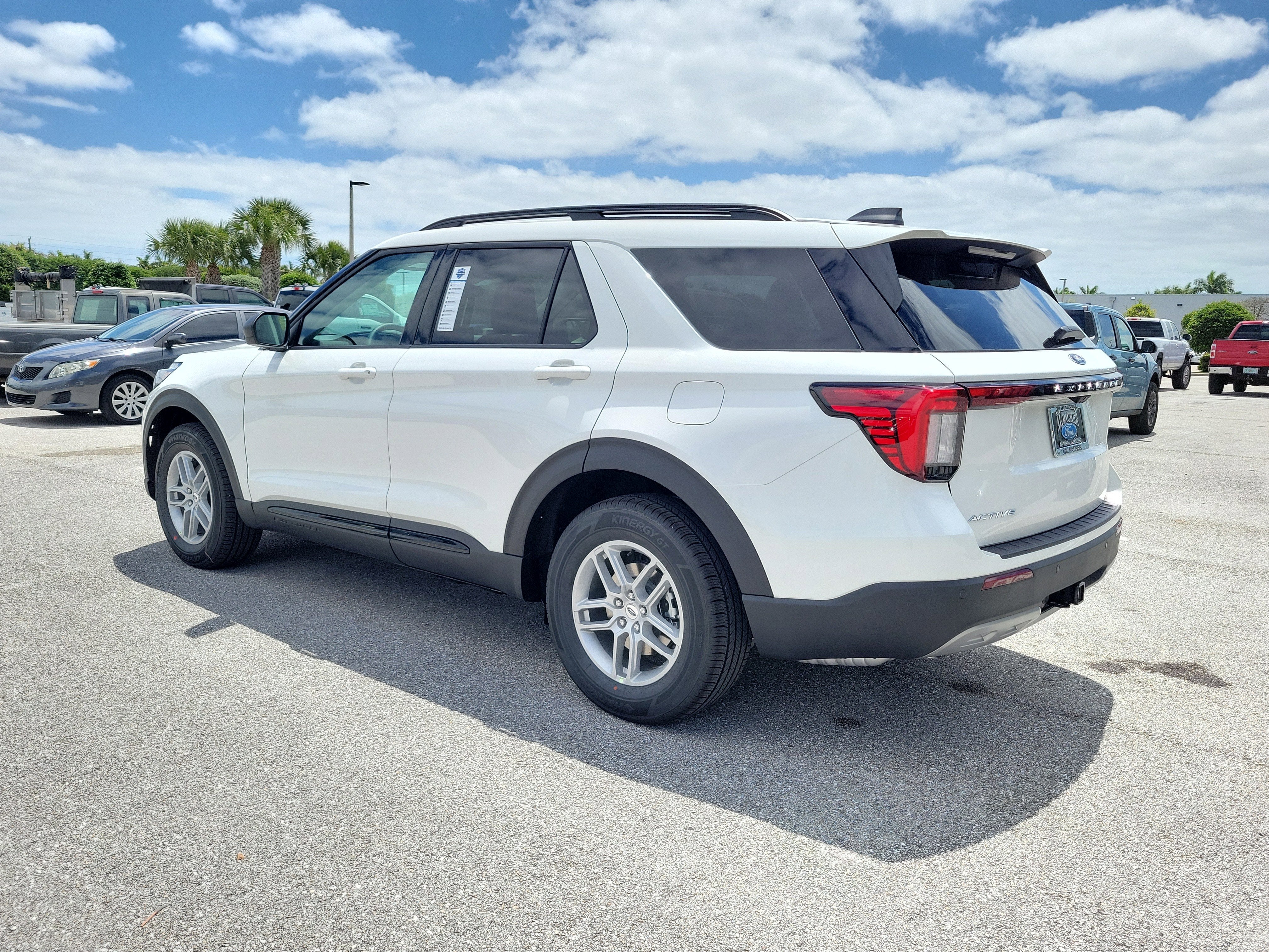 2026 Ford Explorer Active w/200A Pkg