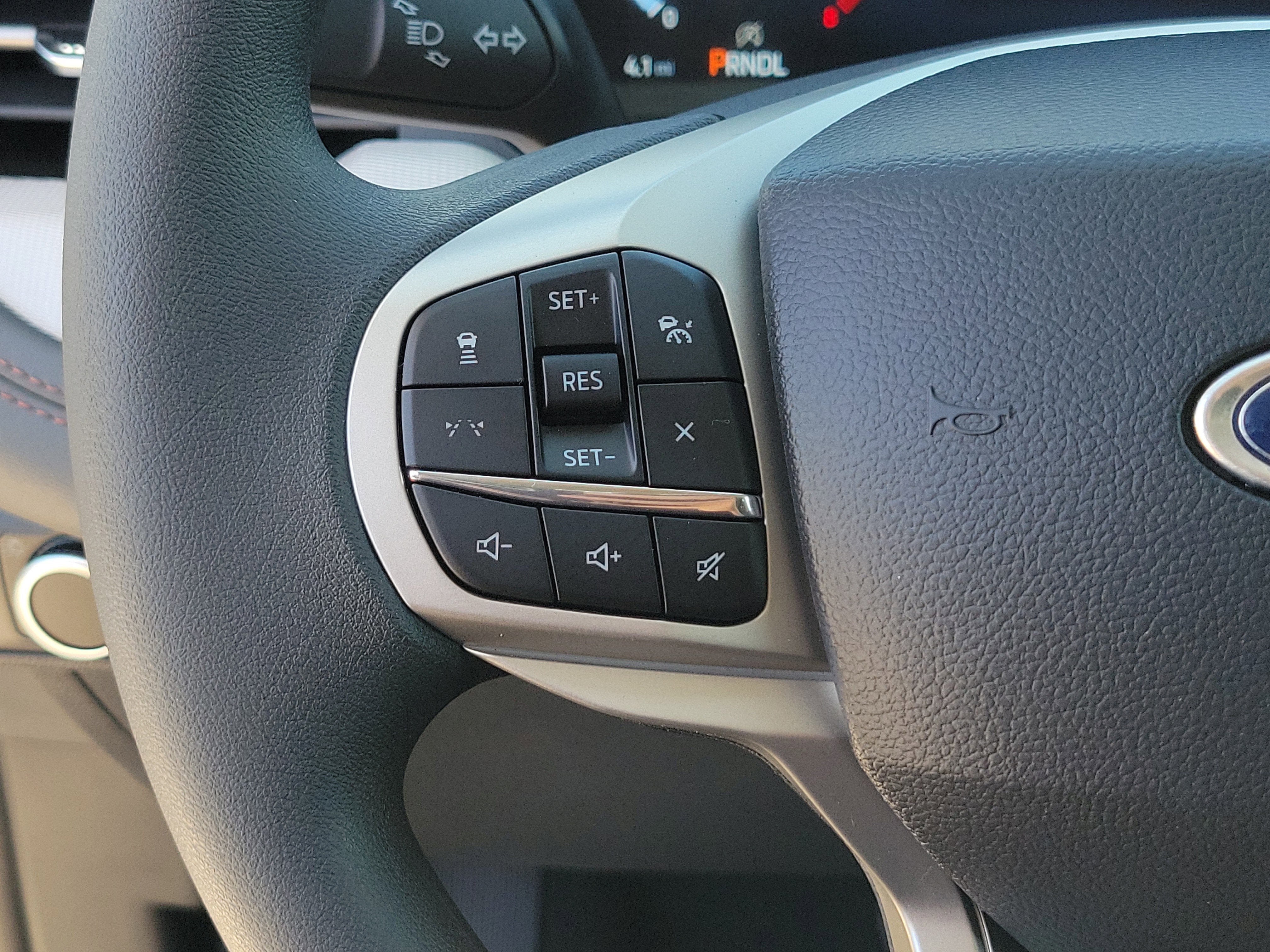 2026 Ford Explorer Active w/100A Pkg
