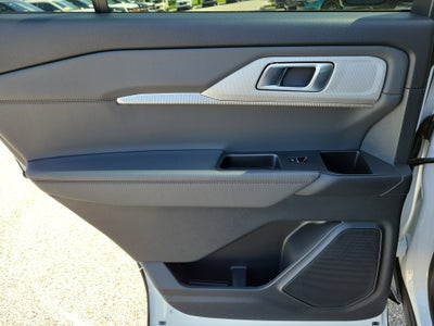 2026 Ford Explorer Active w/100A Pkg