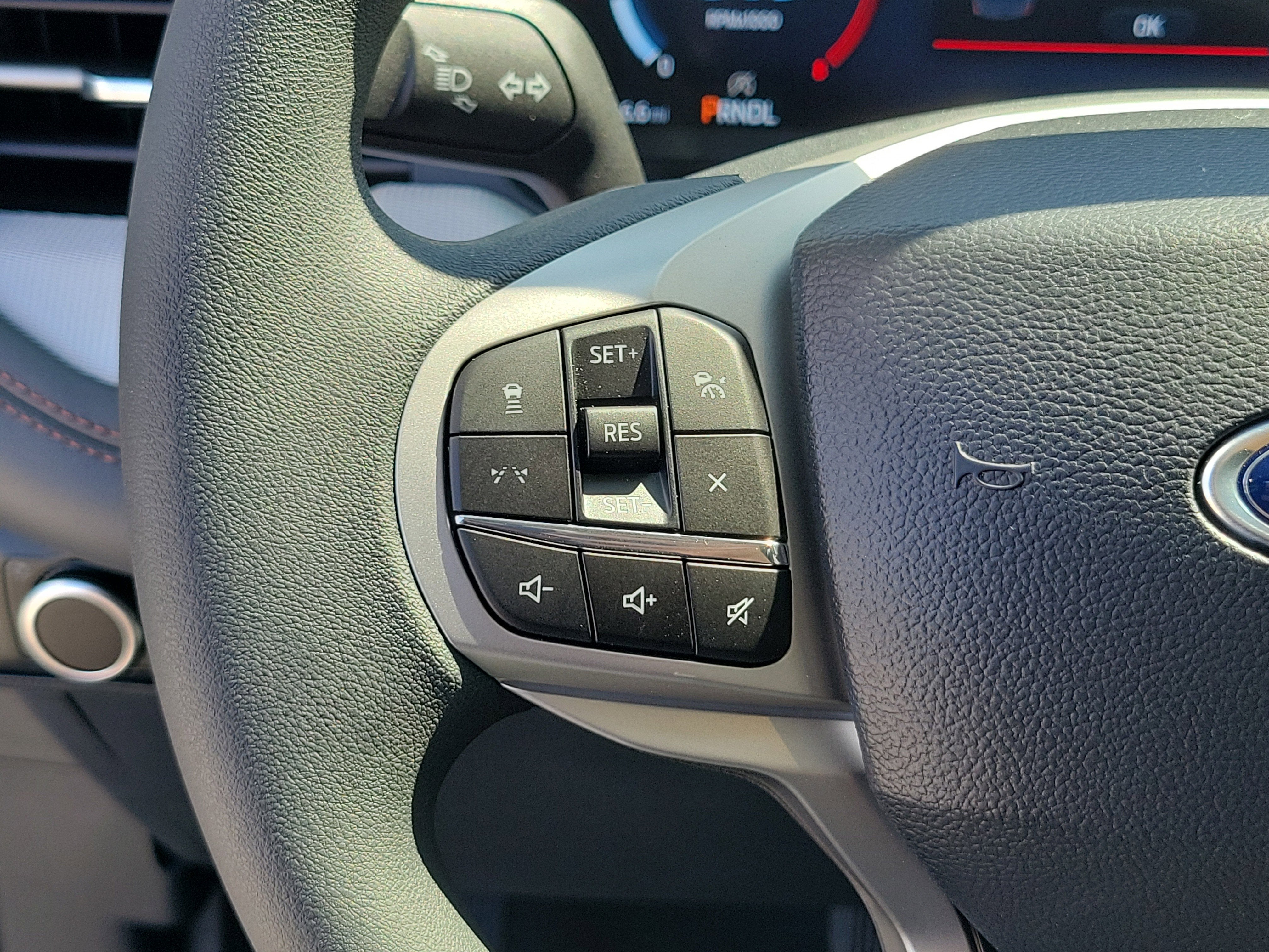 2026 Ford Explorer Active w/100A Pkg