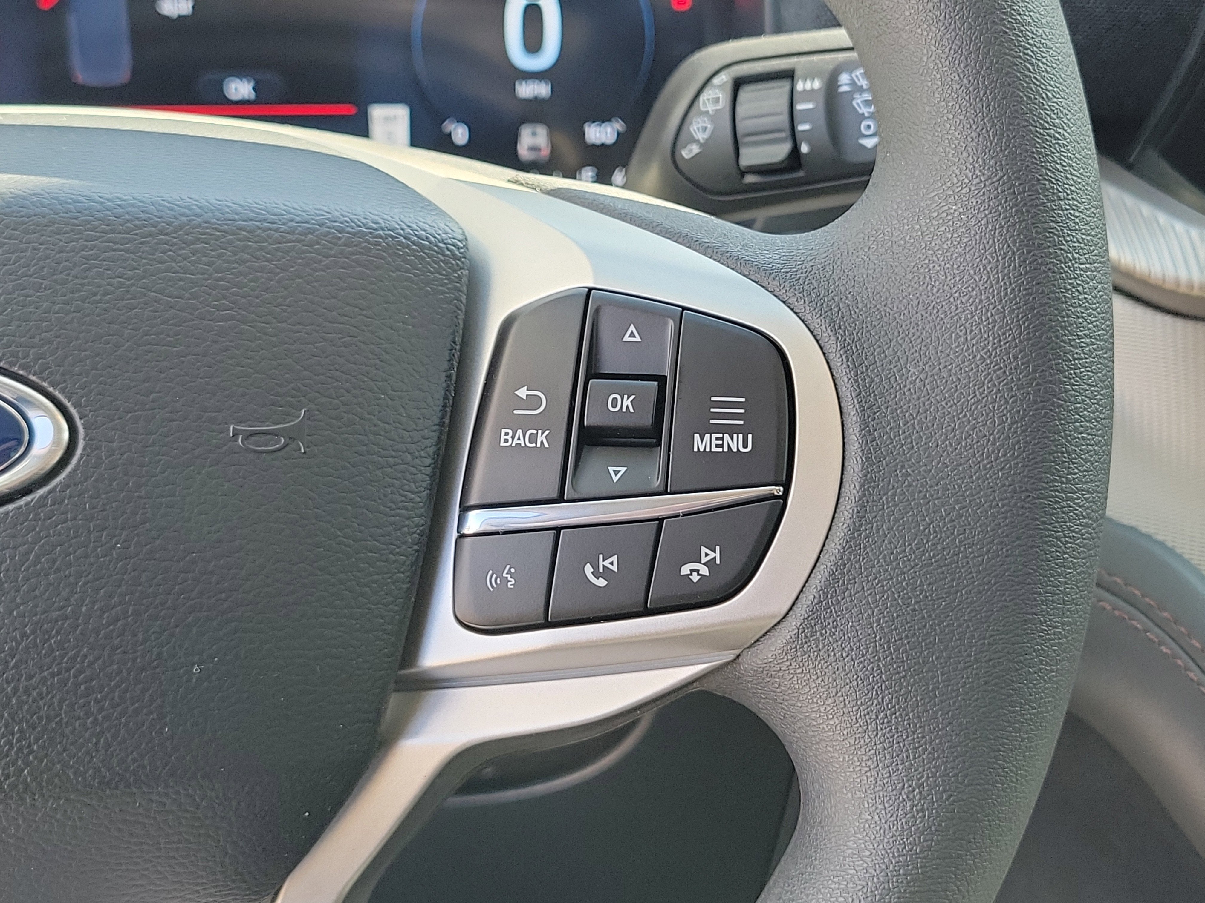 2026 Ford Explorer Active w/100A Pkg