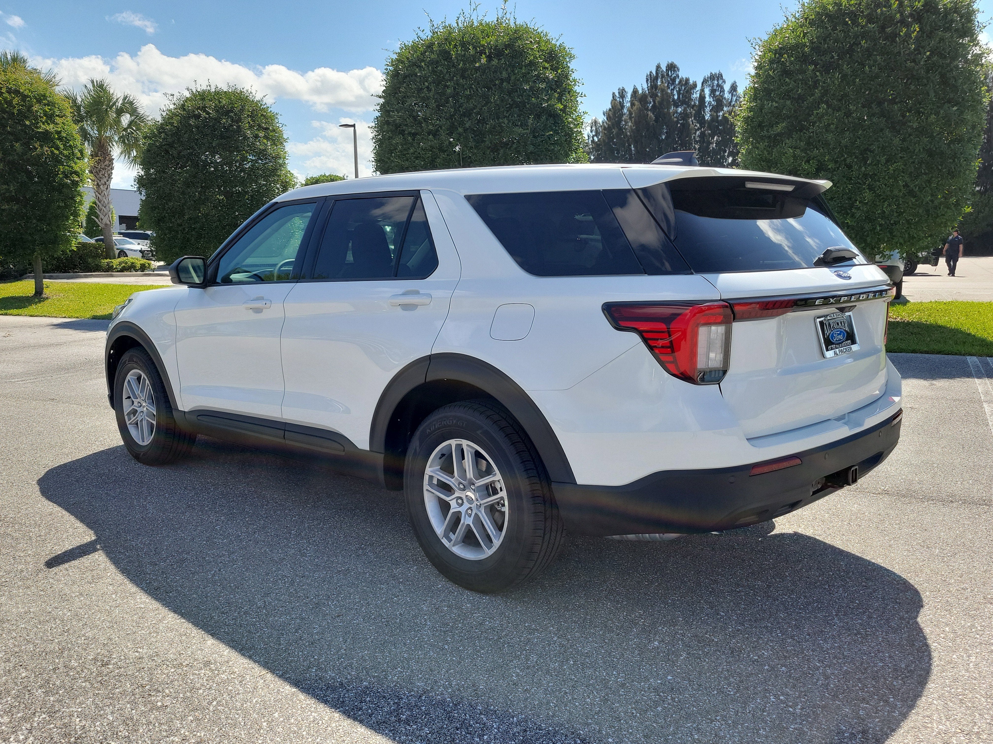 2026 Ford Explorer Active w/100A Pkg
