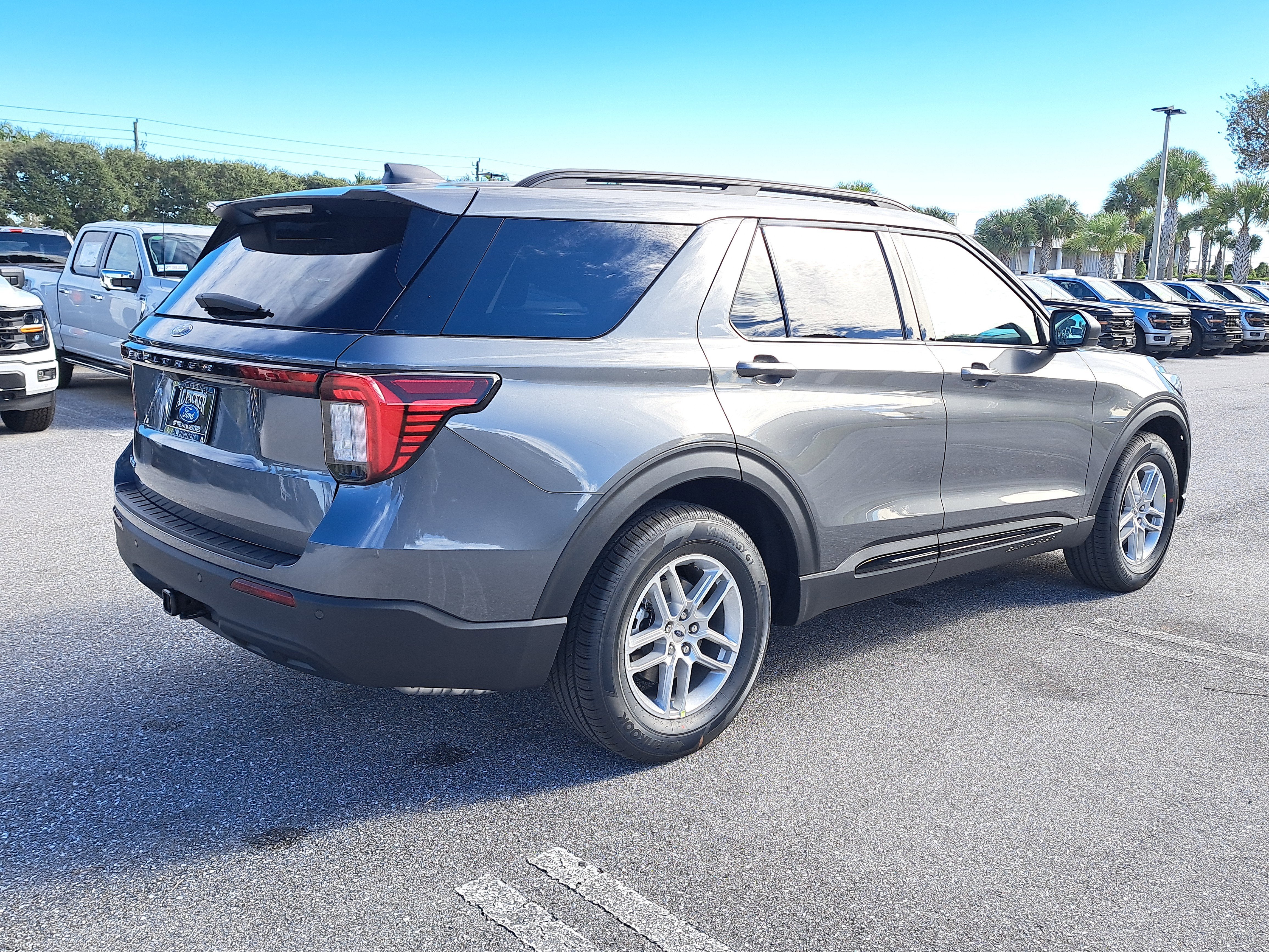 2026 Ford Explorer Active w/200A Pkg