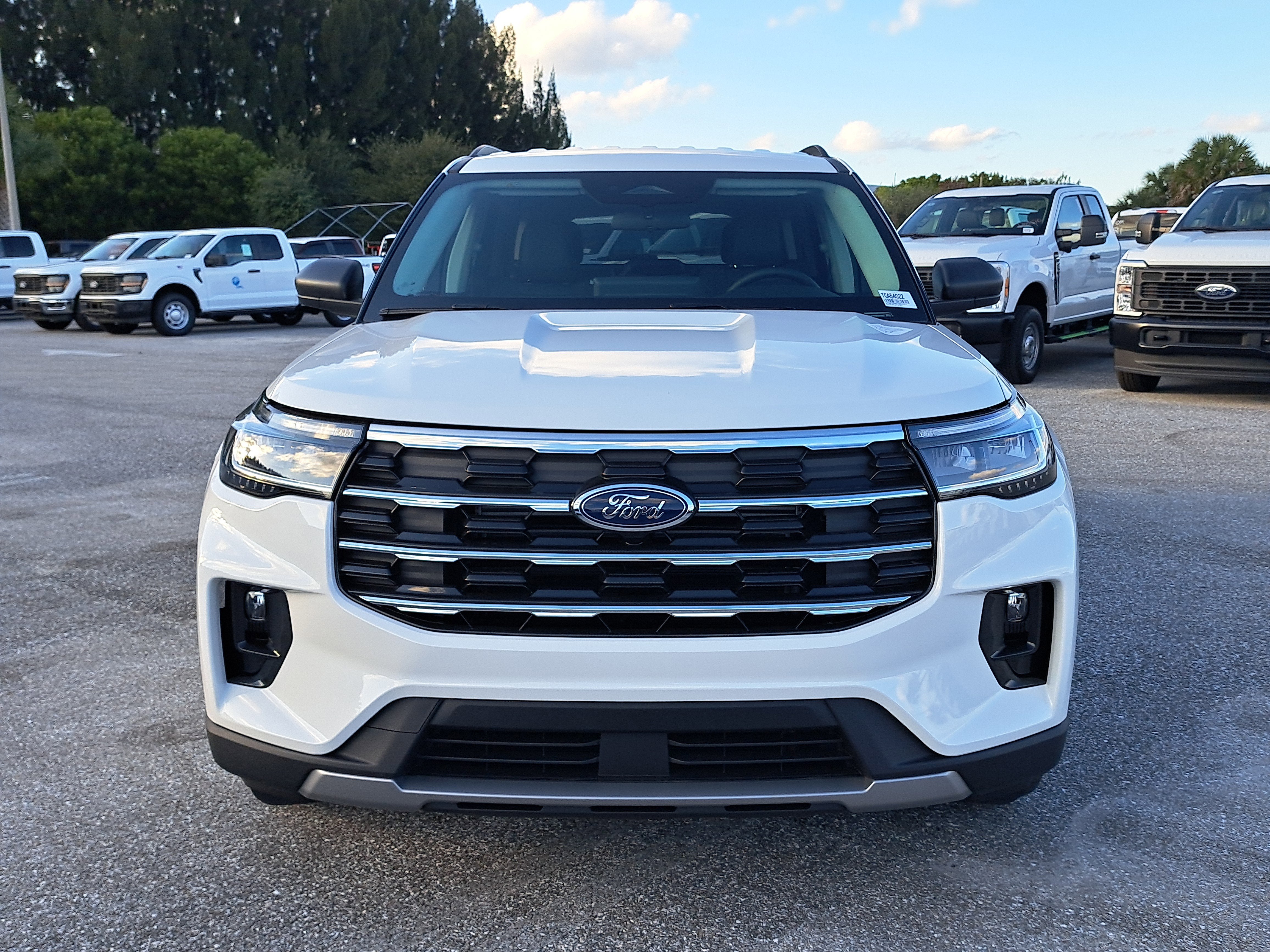 2026 Ford Explorer Active w/200A Pkg