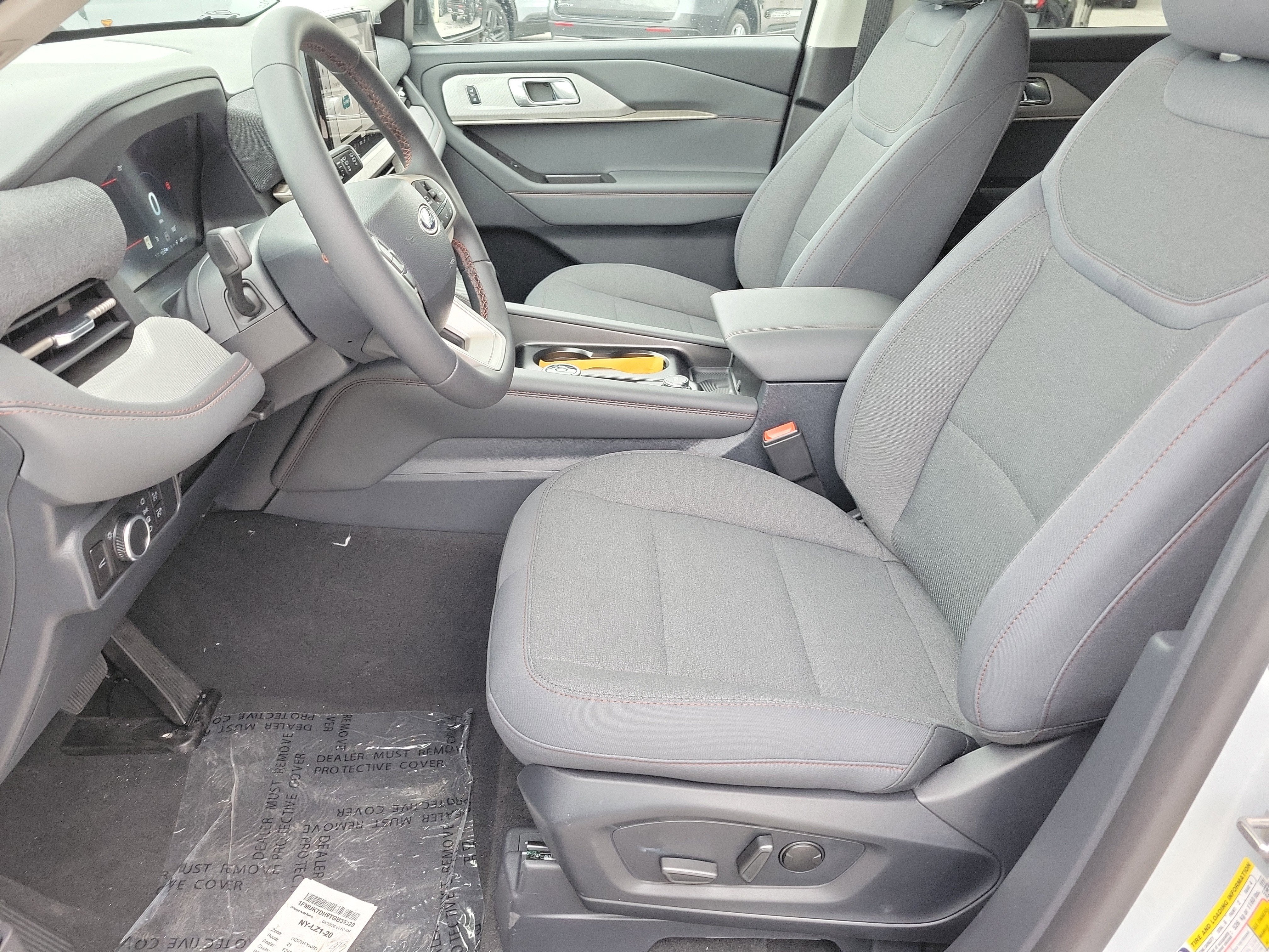 2026 Ford Explorer Active w/200A Pkg