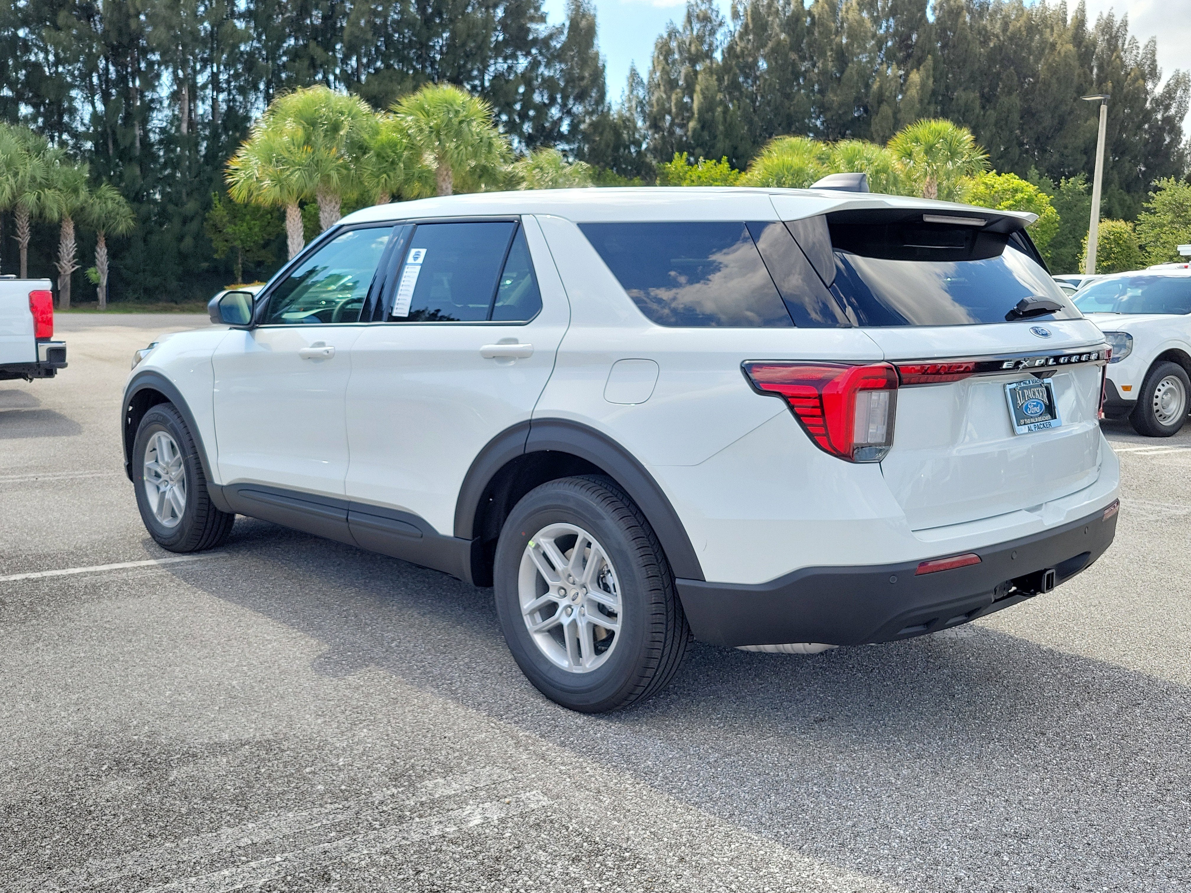 2026 Ford Explorer Active w/100A Pkg