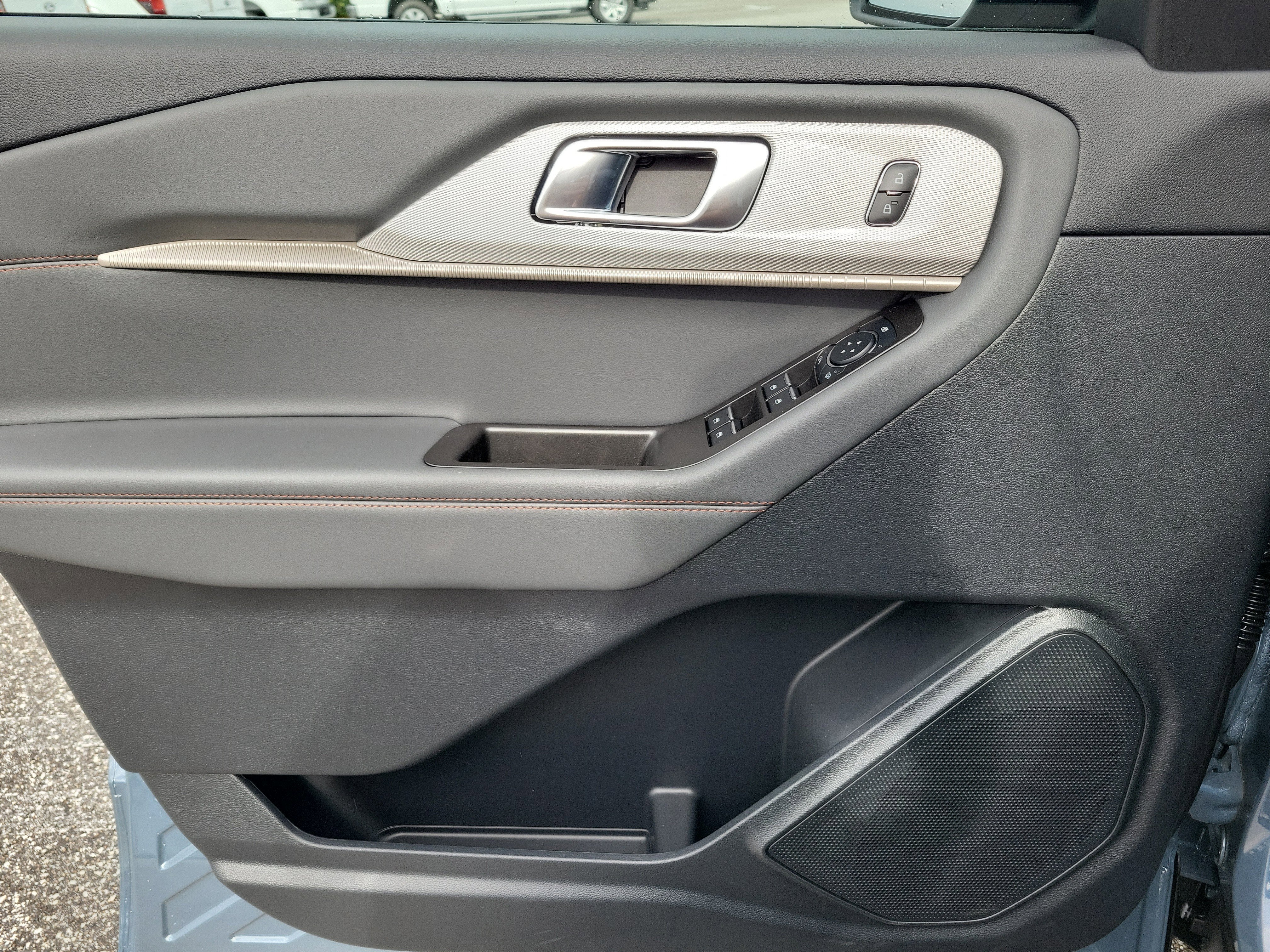 2026 Ford Explorer Active w/100A Pkg