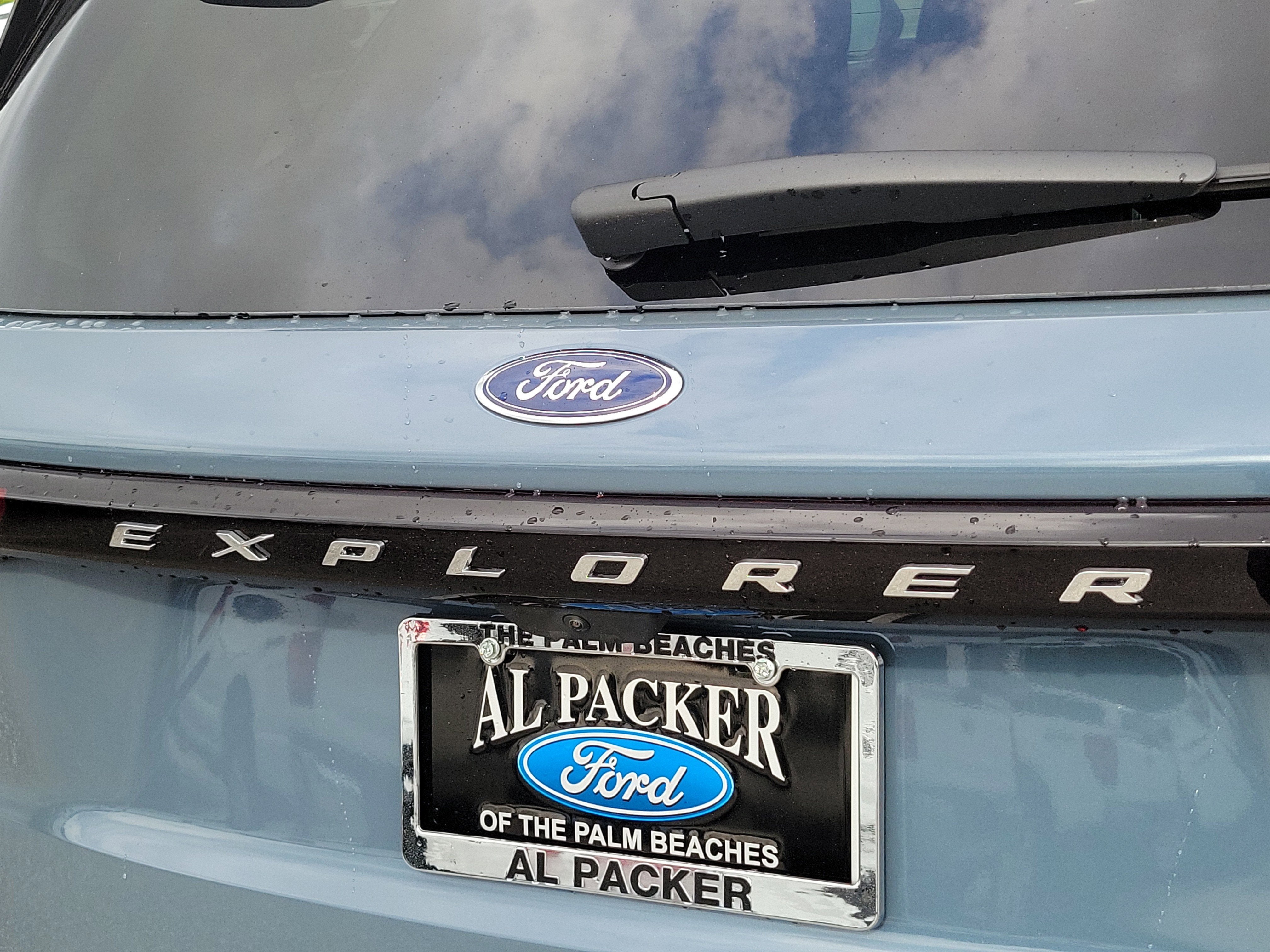 2026 Ford Explorer Active w/100A Pkg