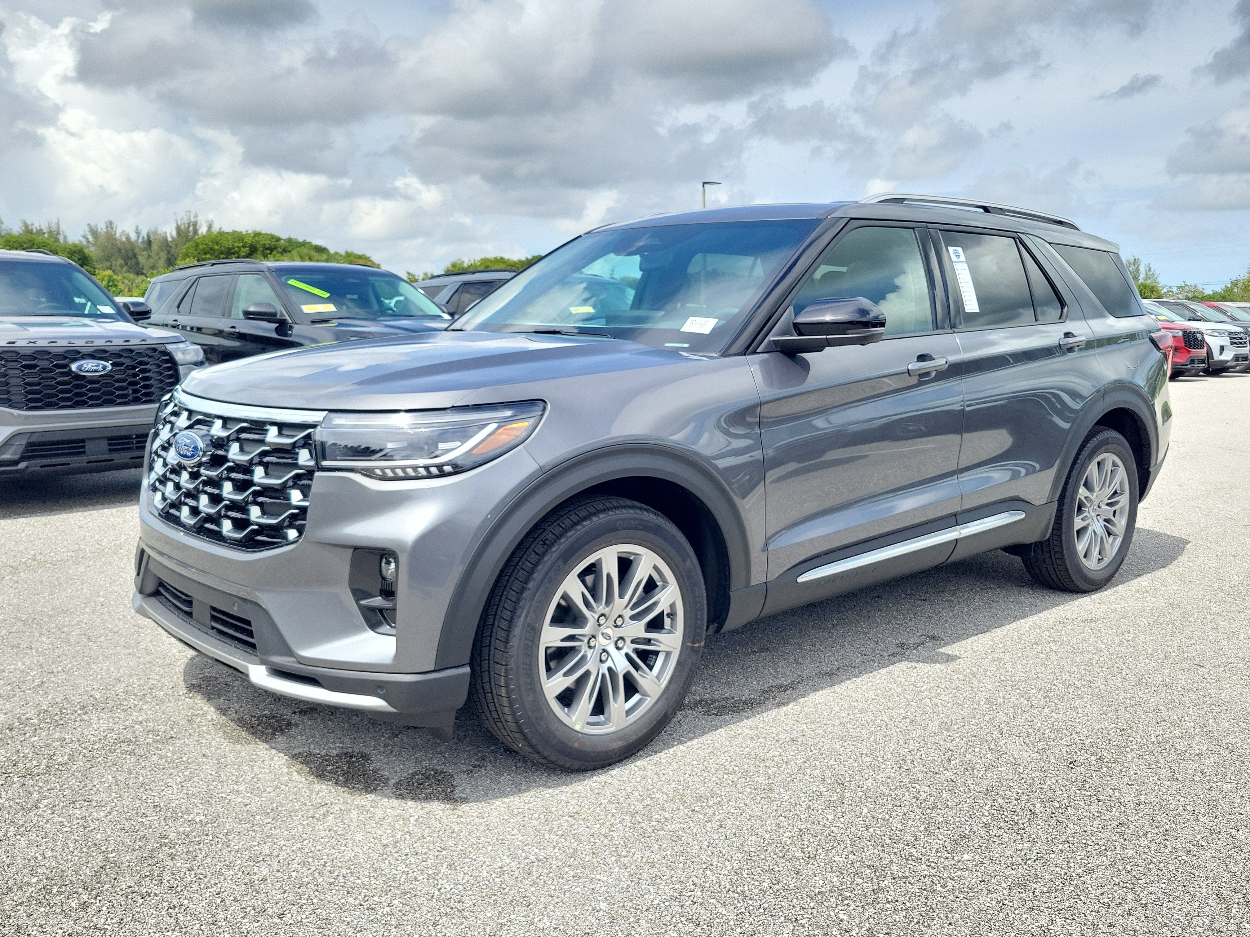 2026 Ford Explorer Platinum