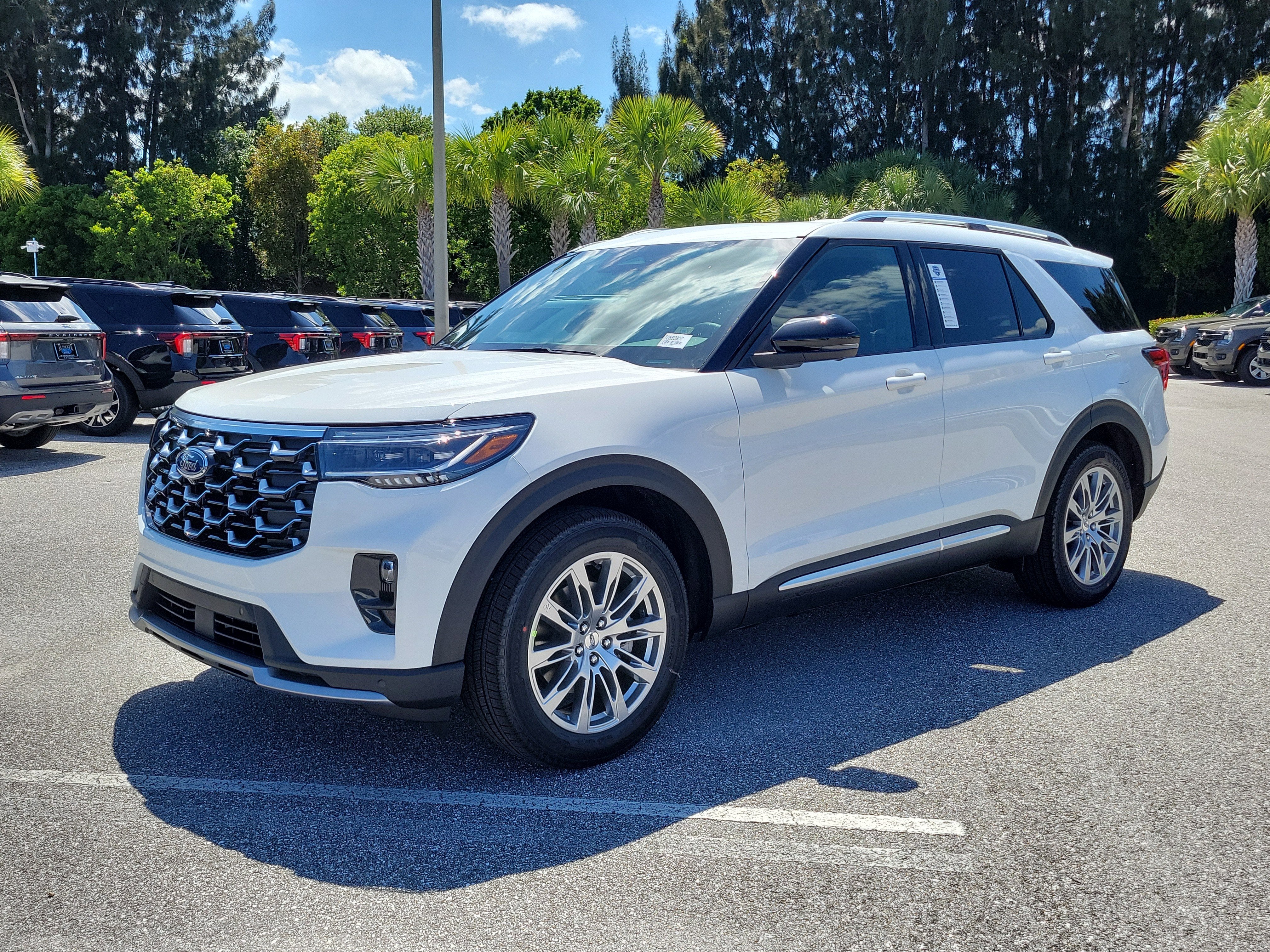 2026 Ford Explorer Platinum