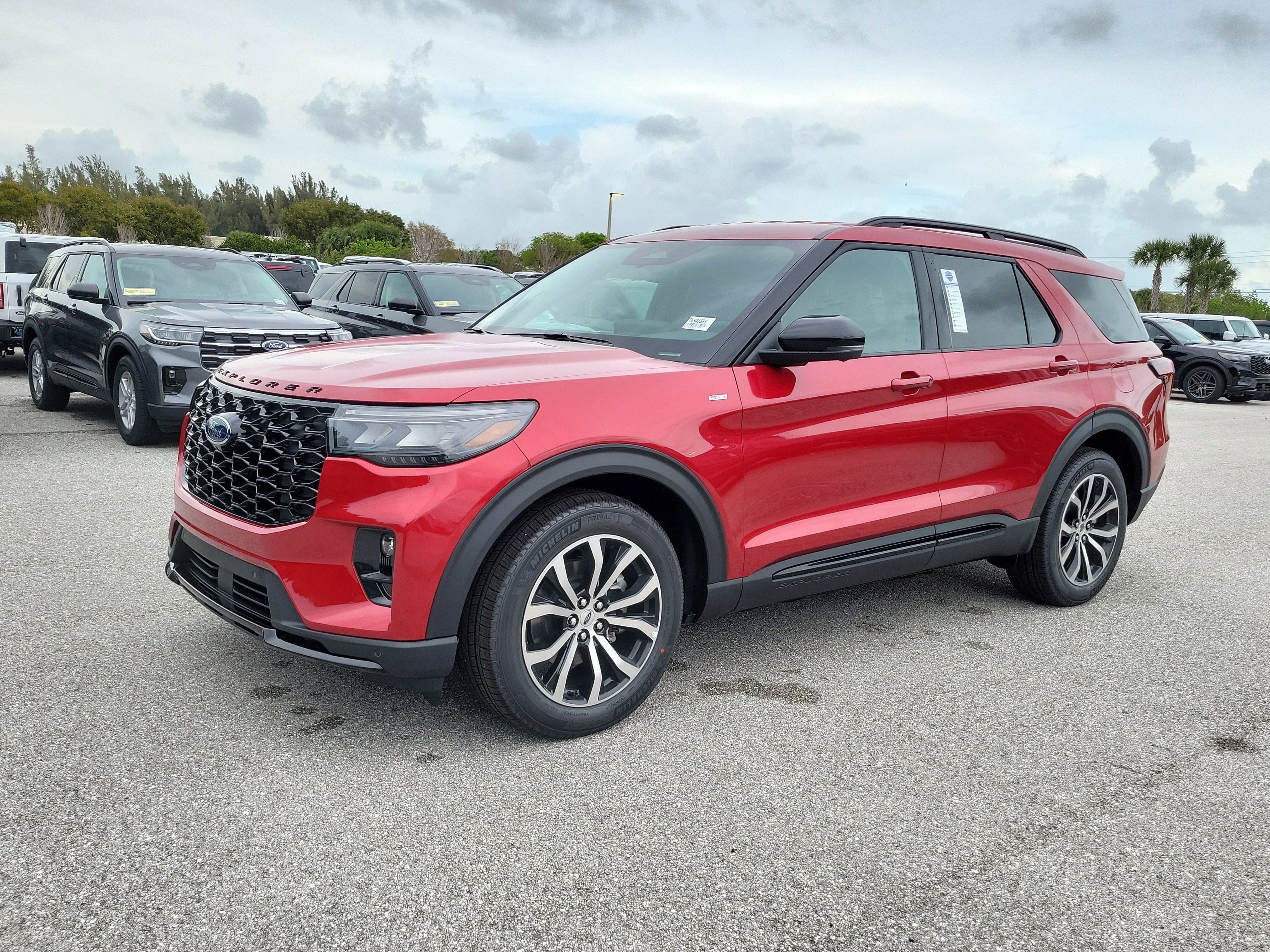 2026 Ford Explorer ST-Line