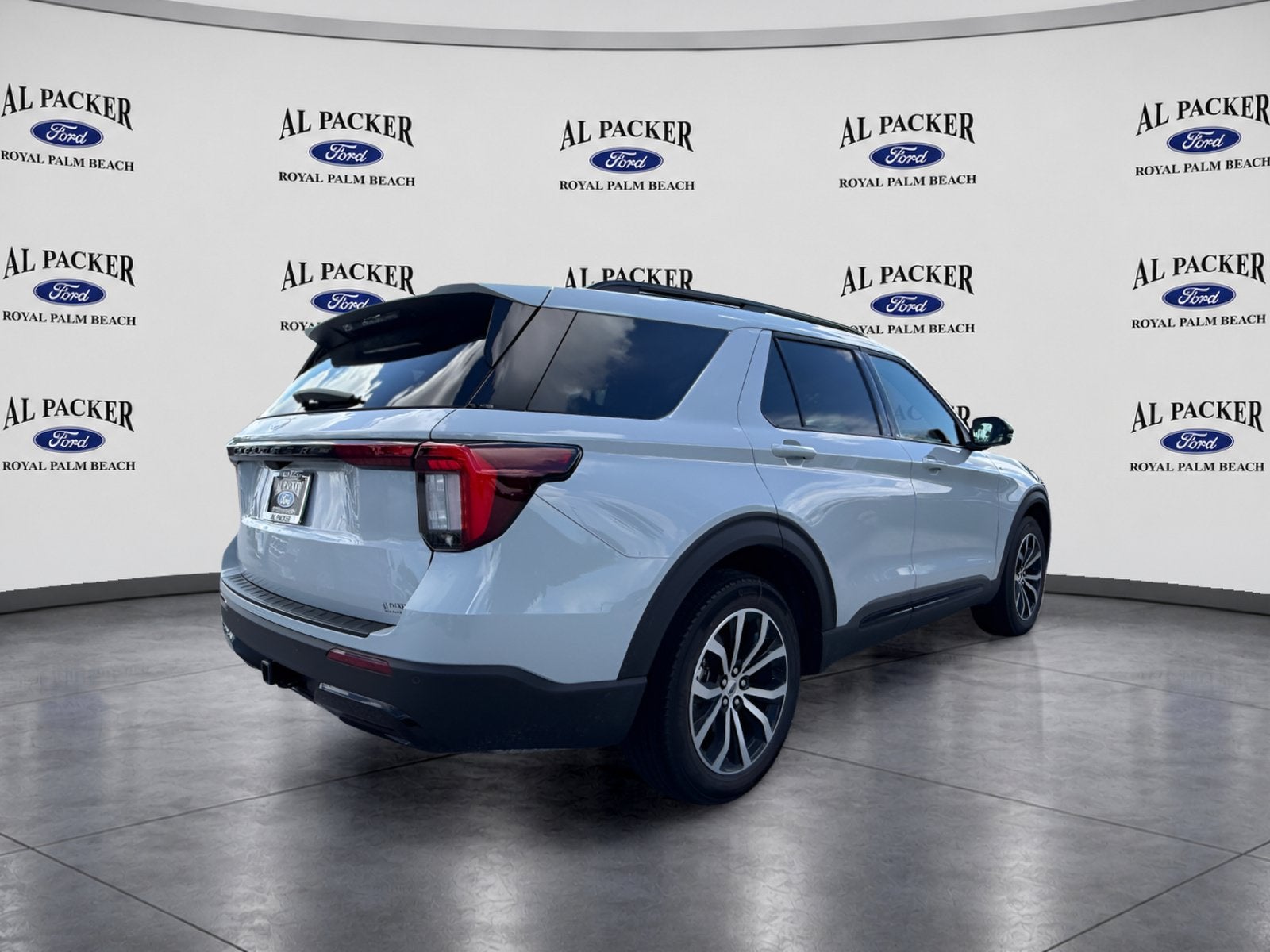 2027 Ford Explorer ST-Line