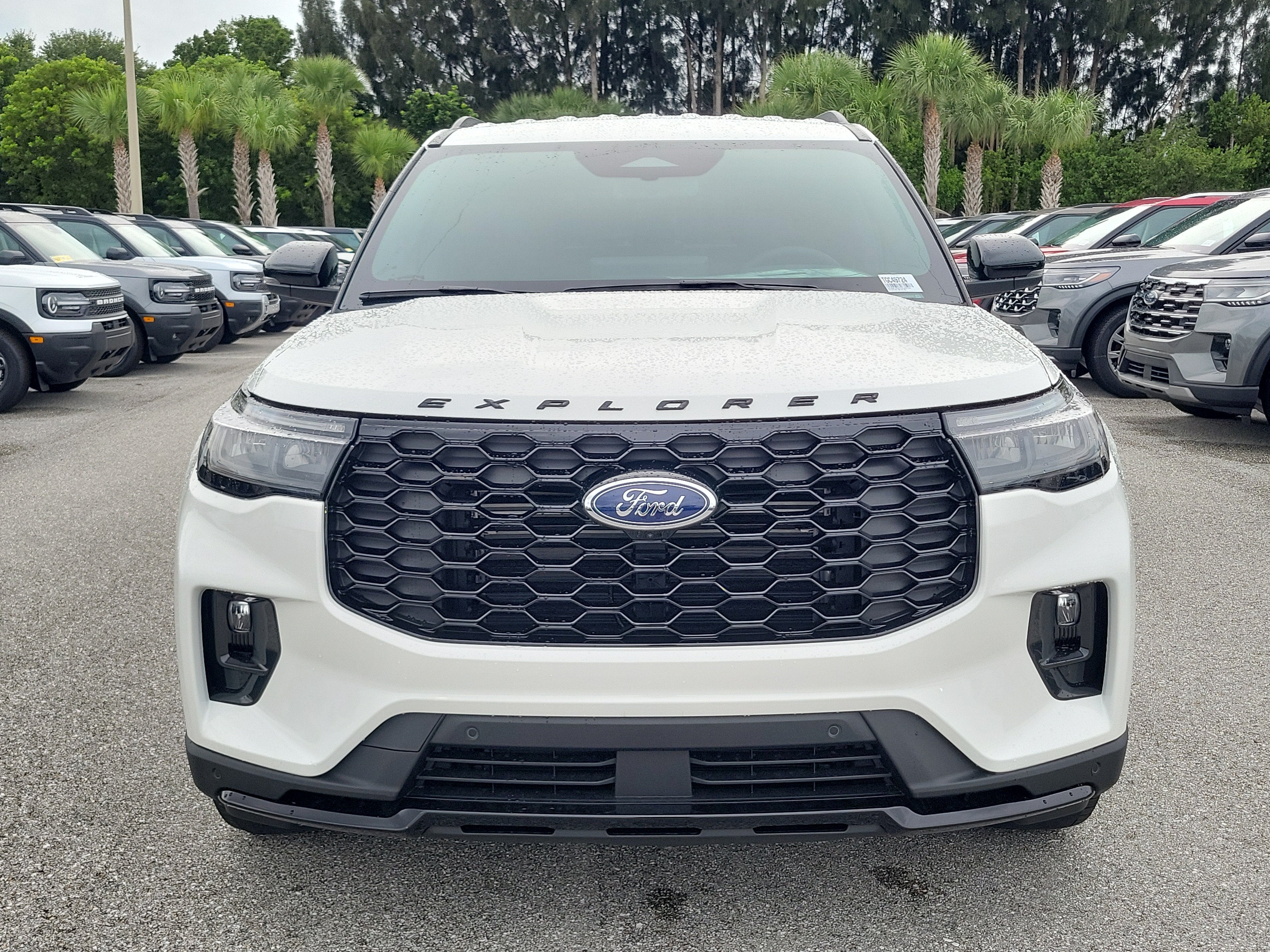 2026 Ford Explorer ST-Line
