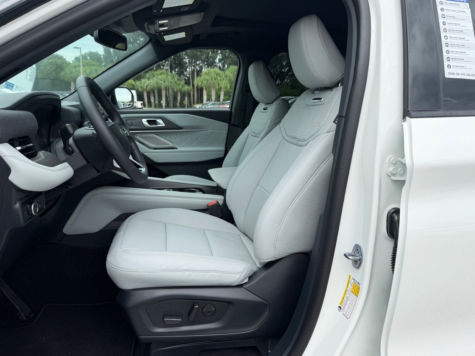 2027 Ford Explorer Platinum