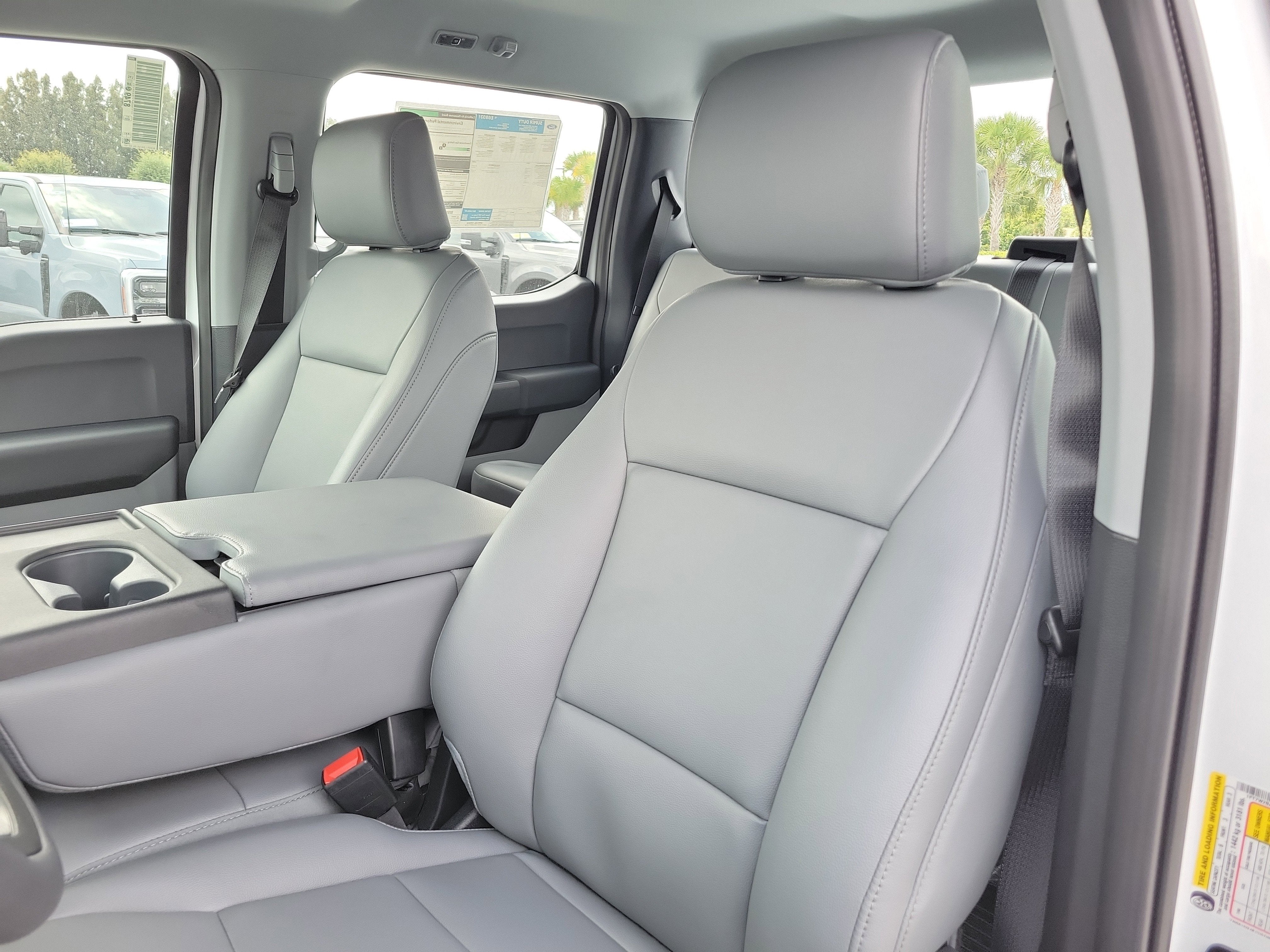 2026 Ford Super Duty F-250 SRW Base