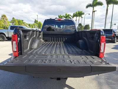 2022 Ford Super Duty F-250 SRW LARIAT