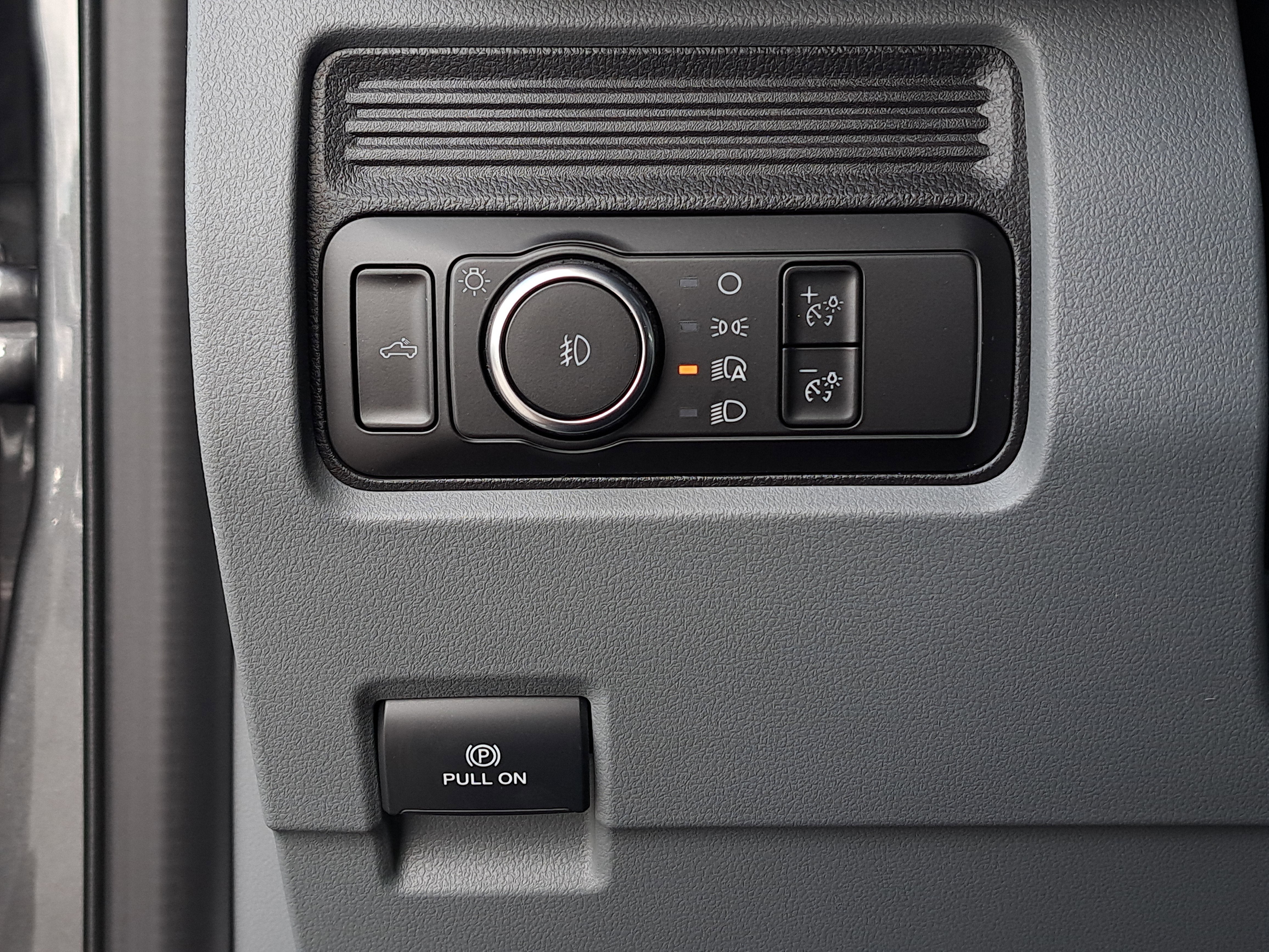 2026 Ford Super Duty F-250 SRW Base