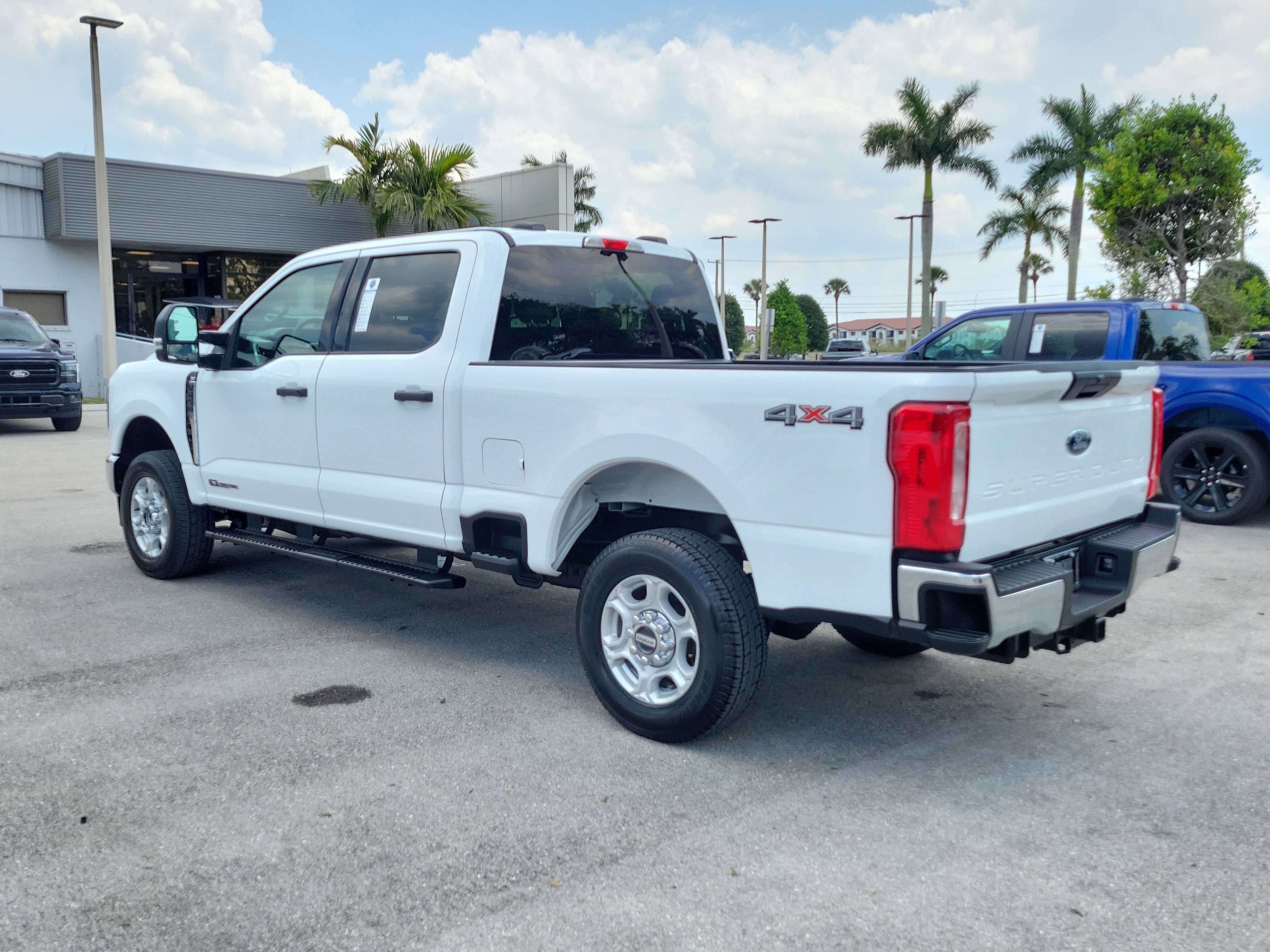 2025 Ford Super Duty F-250 SRW XLT