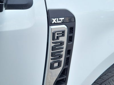 2025 Ford Super Duty F-250 SRW XLT