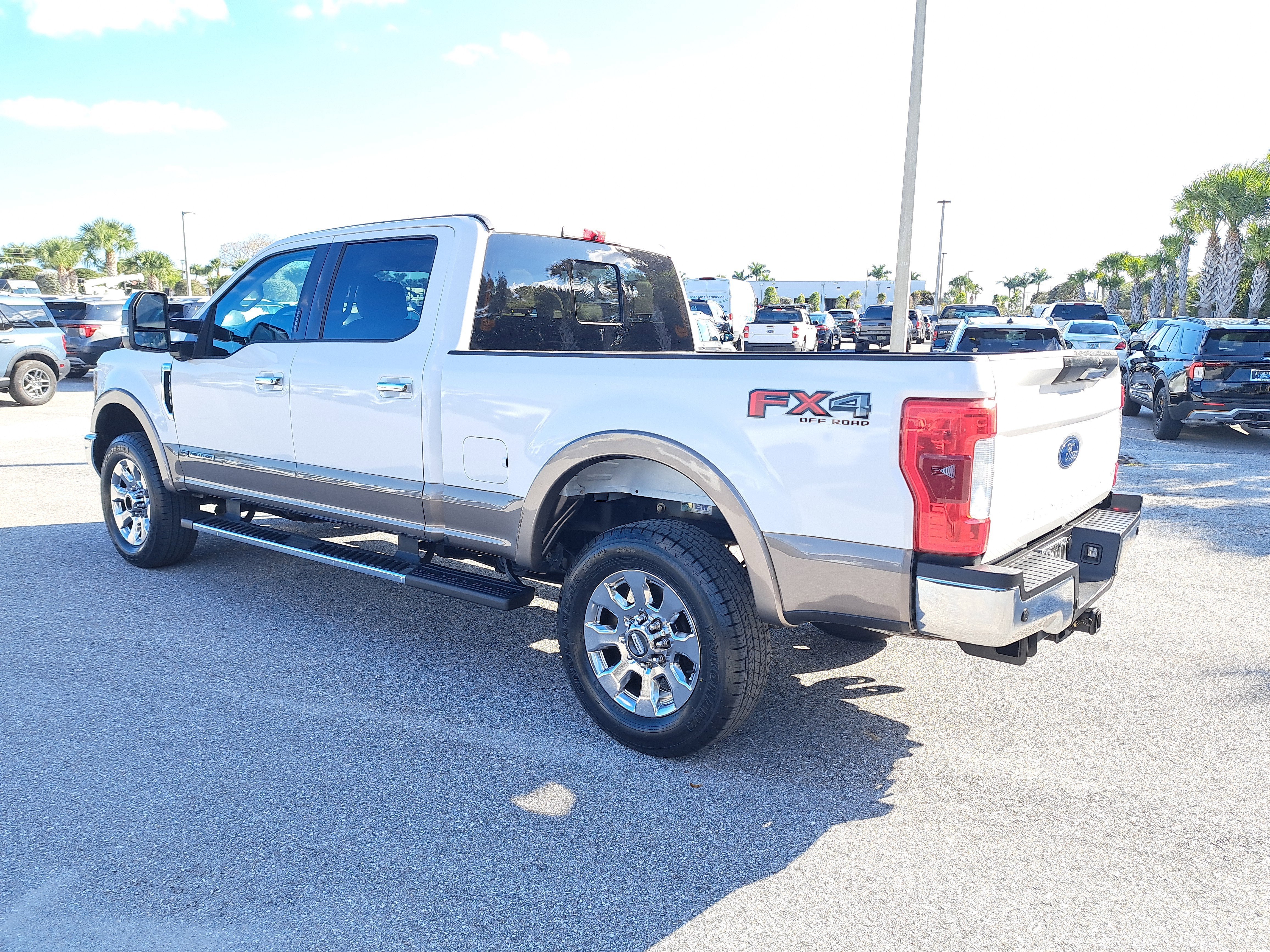 2018 Ford Super Duty F-250 SRW LARIAT