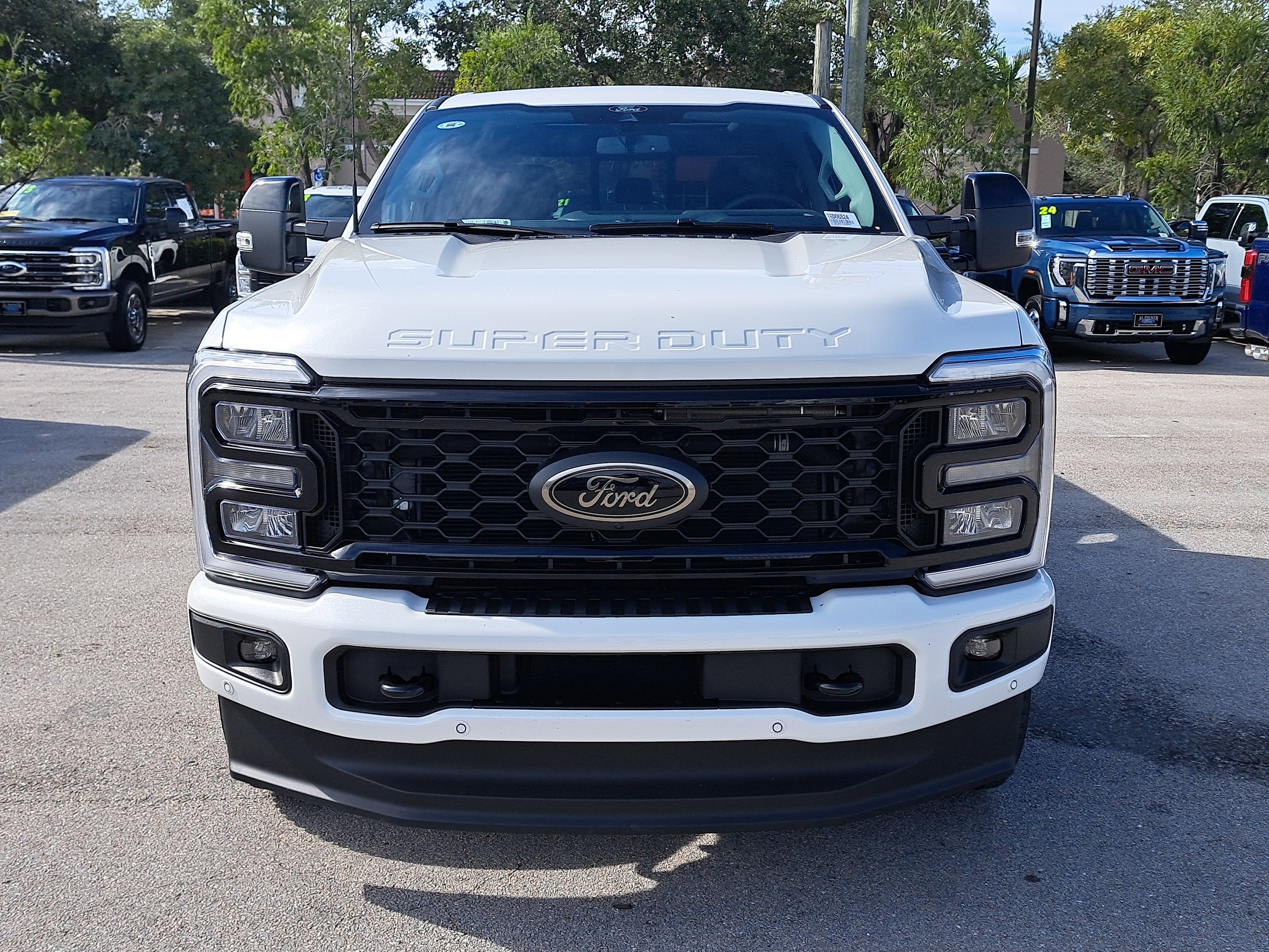 2026 Ford Super Duty F-250 SRW LARIAT
