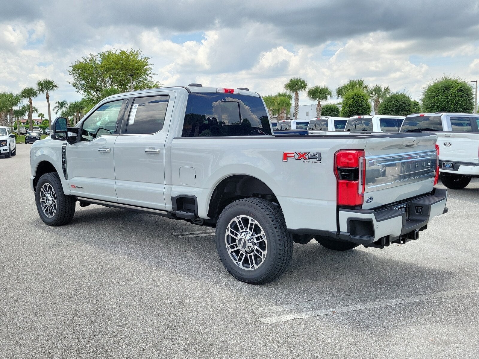 2026 Ford Super Duty F-250 SRW Platinum