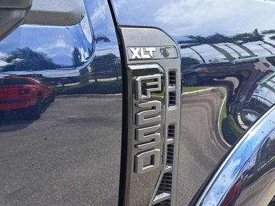 2025 Ford Super Duty F-250 SRW XLT