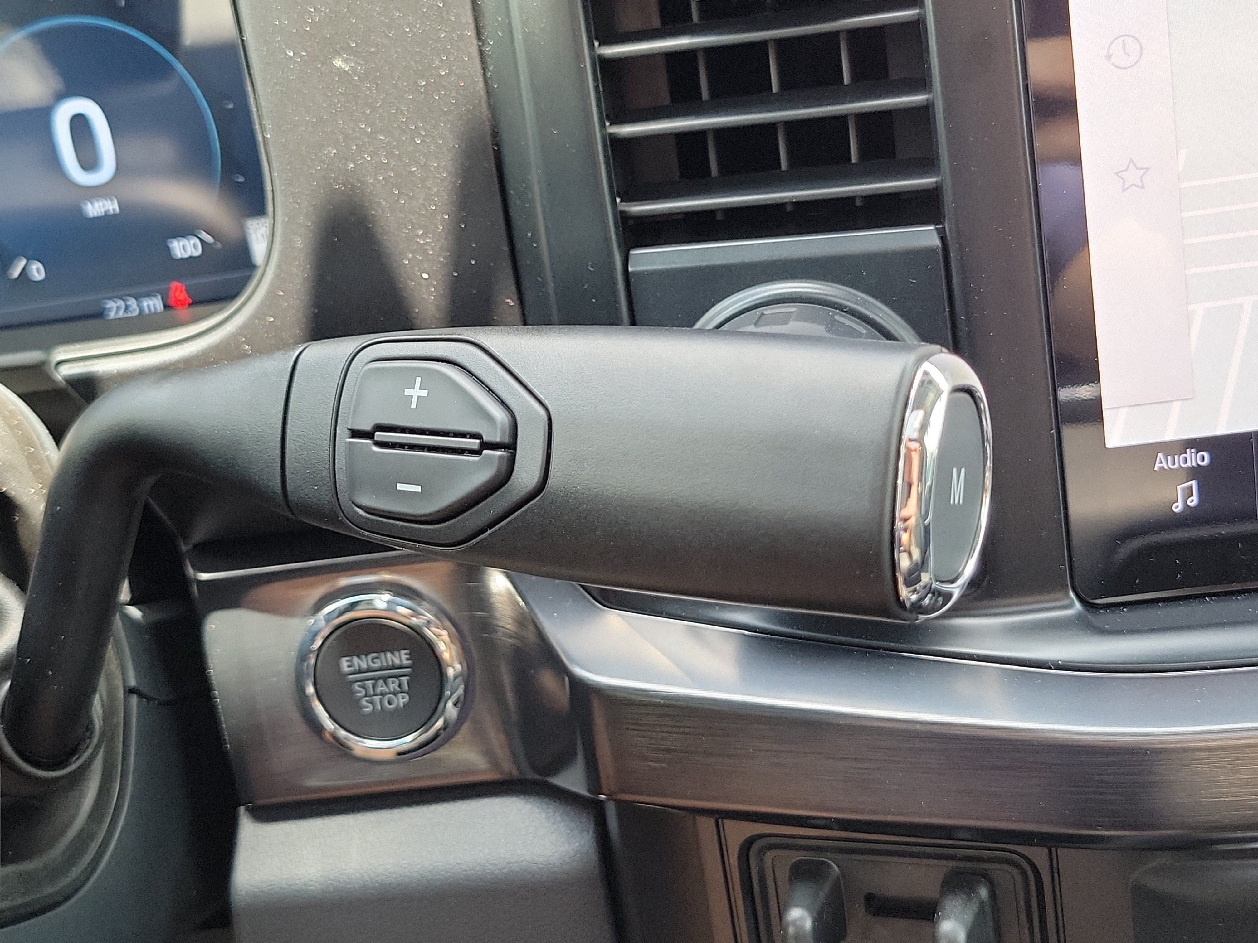 2026 Ford Super Duty F-250 SRW Black Widow