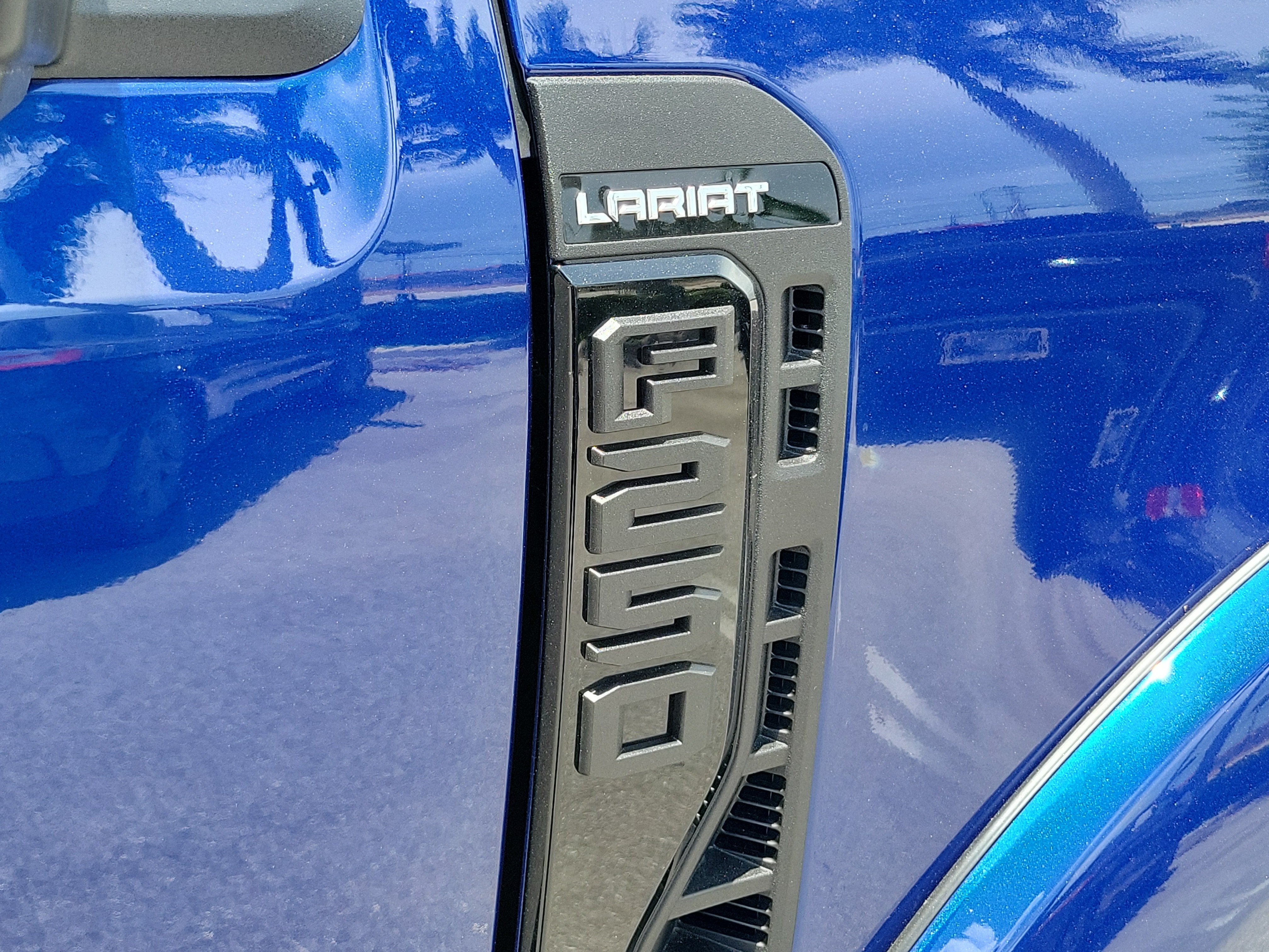 2026 Ford Super Duty F-250 SRW Black Widow