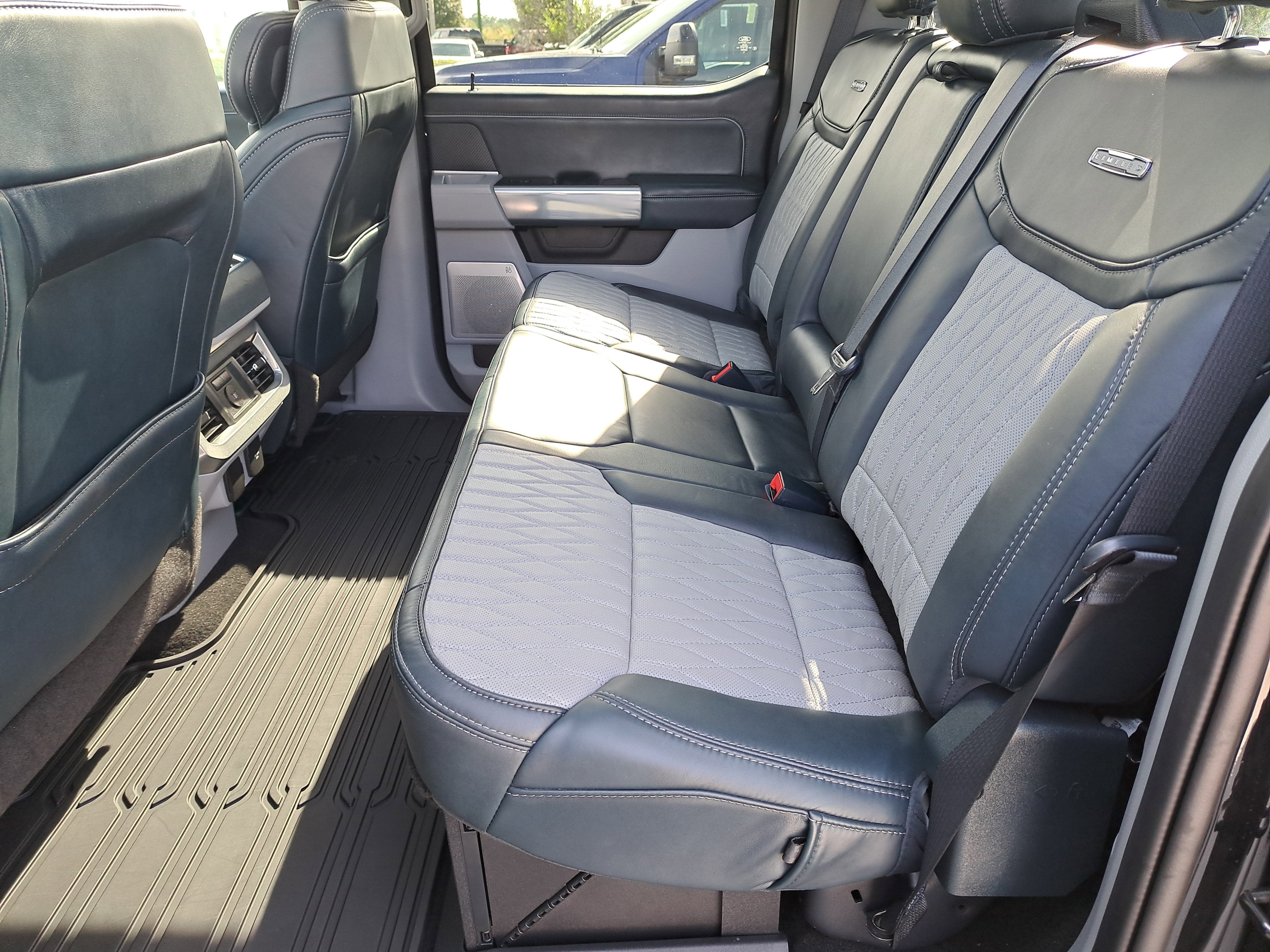 2024 Ford Super Duty F-250 SRW Limited