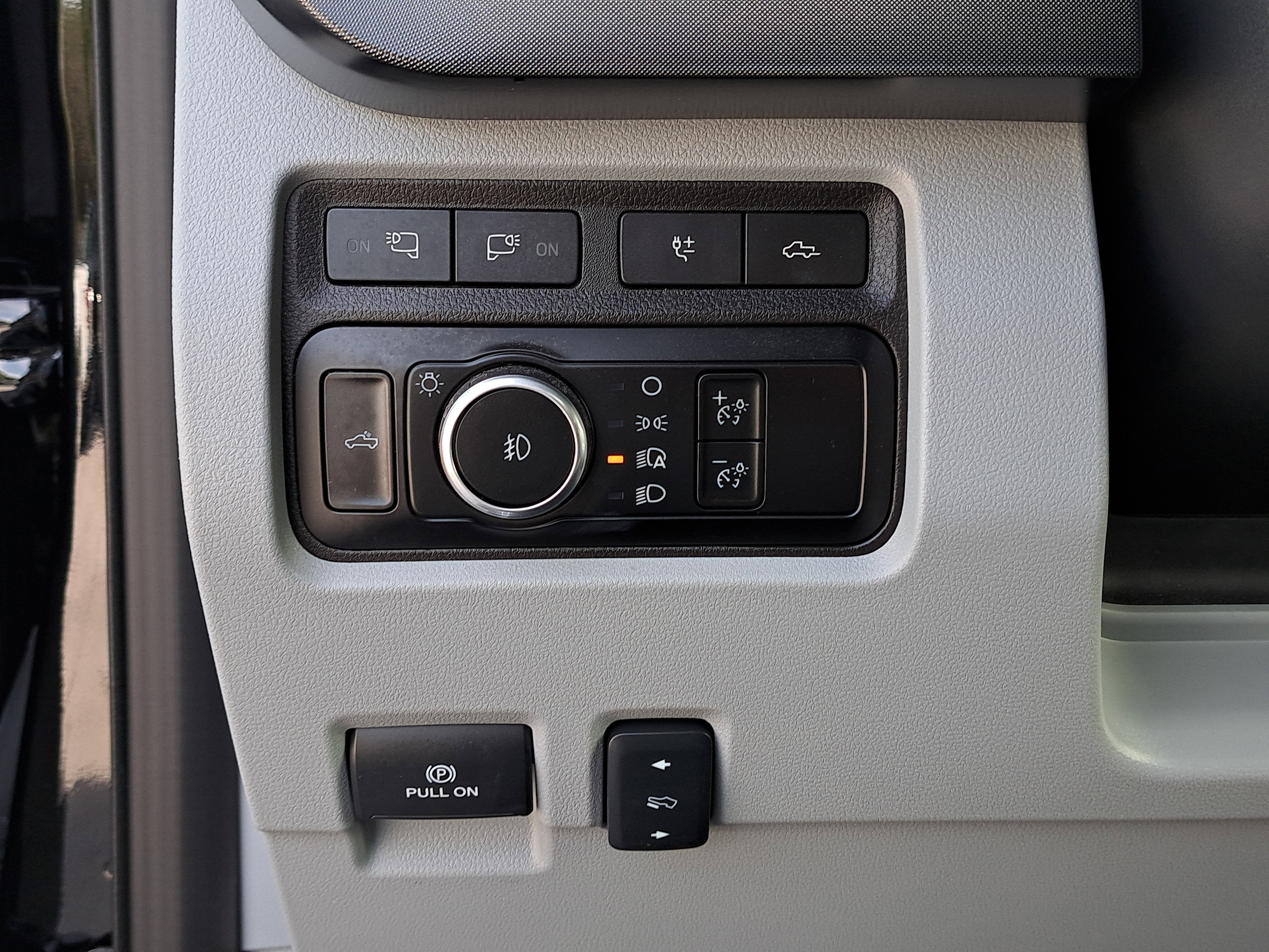 2024 Ford Super Duty F-250 SRW Limited